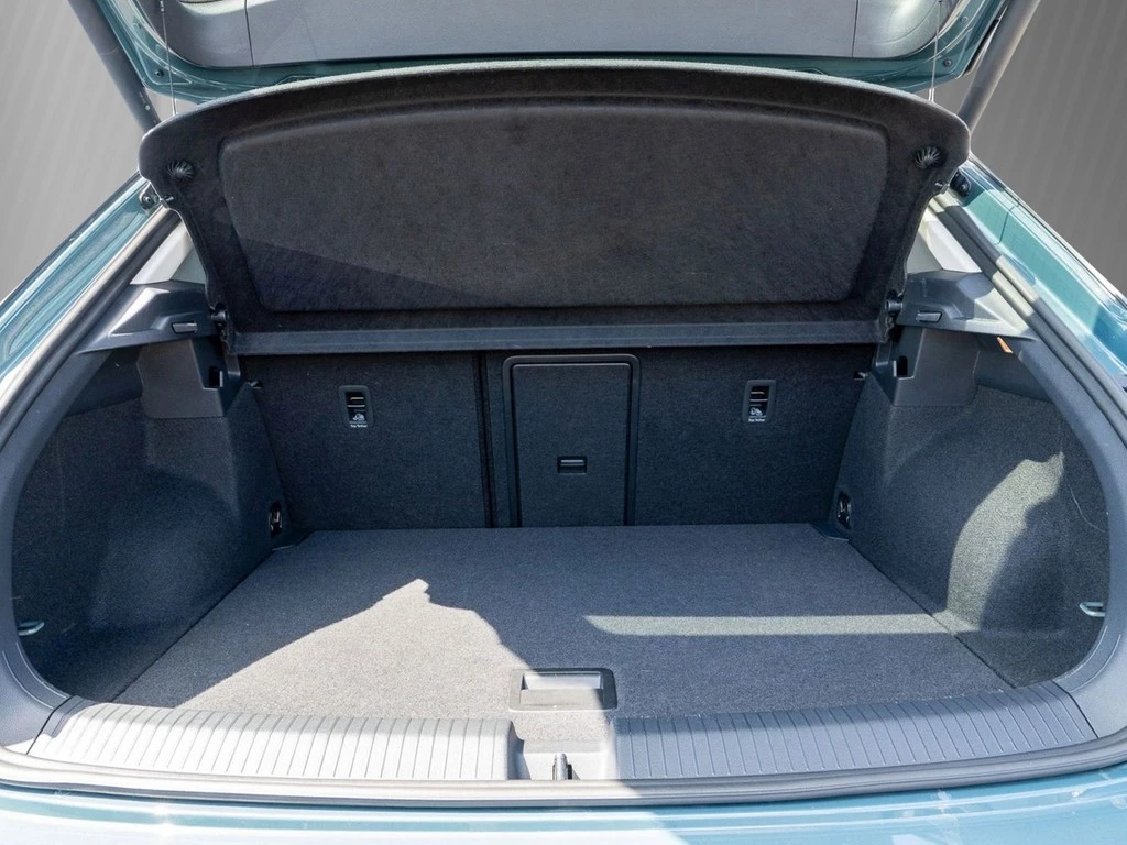 Volkswagen T-Roc 1.5 TSI DSG Style Navi, Rear-View, AHK,ZGV