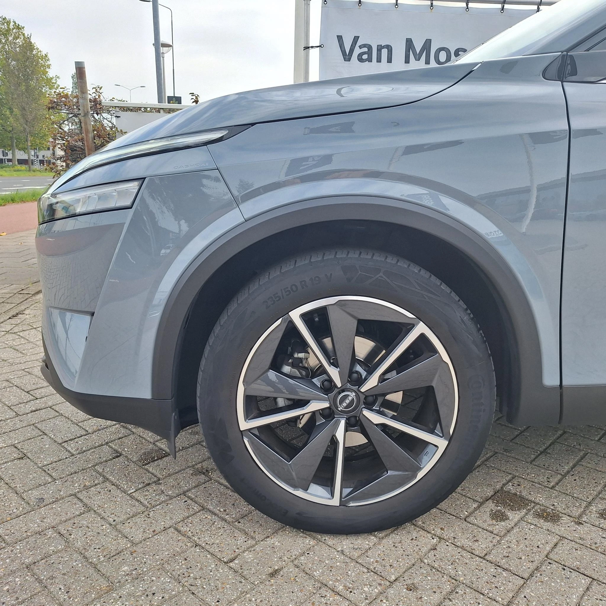 Nissan-QASHQAI-image-12