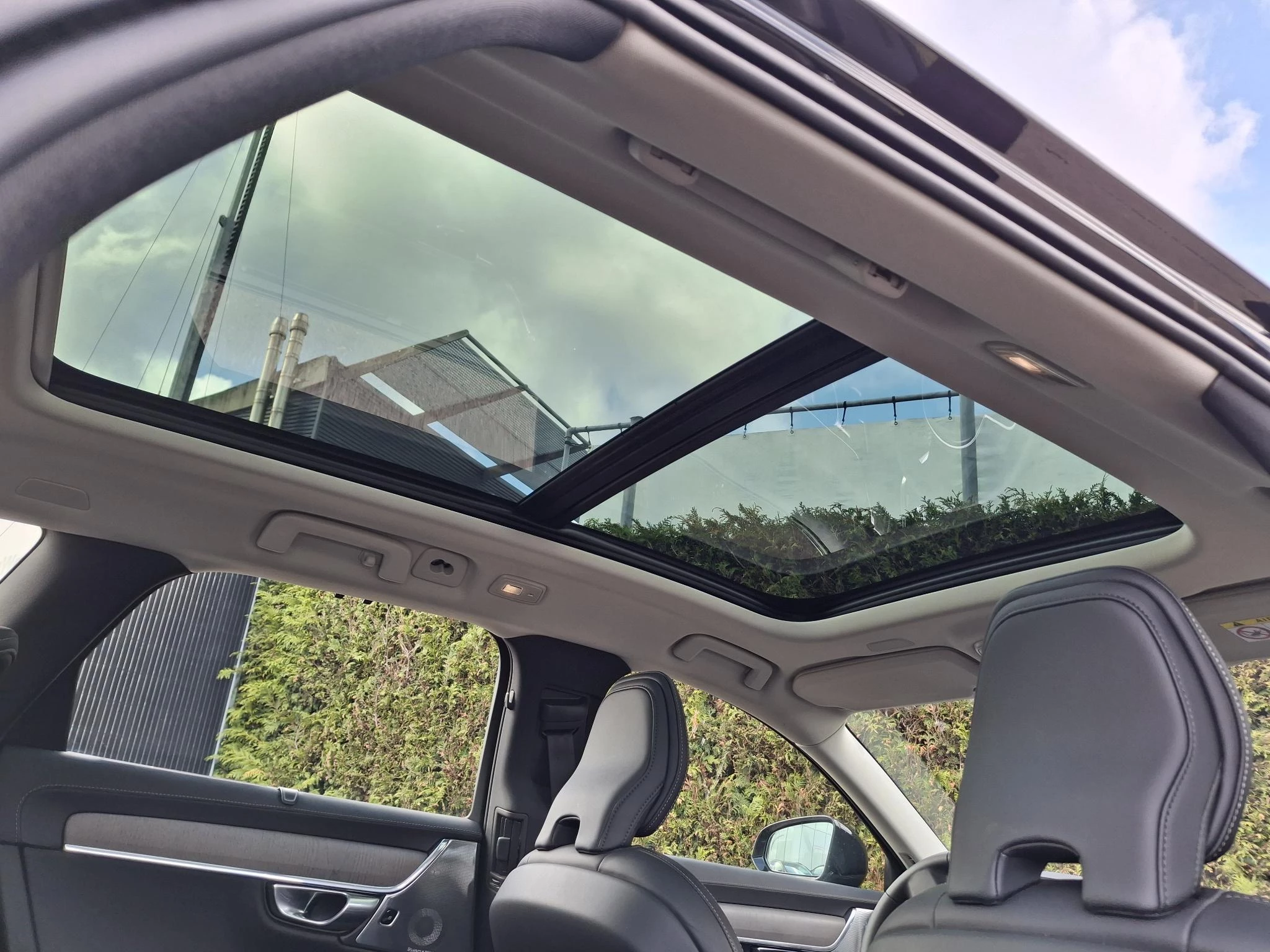 Volvo-V90-image-20