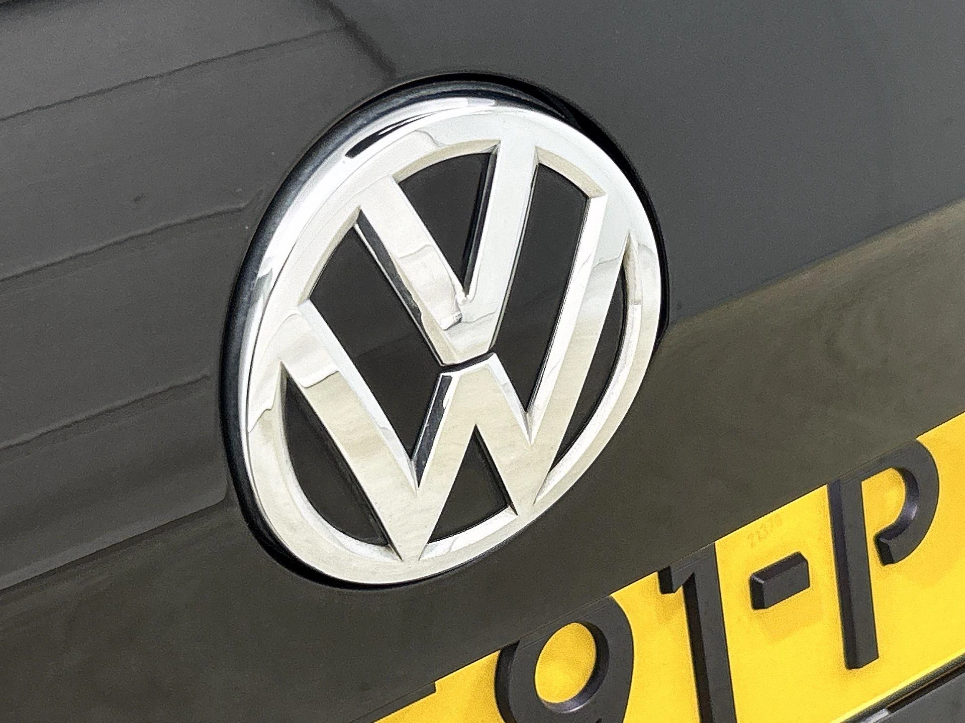 Volkswagen-Golf-image-29