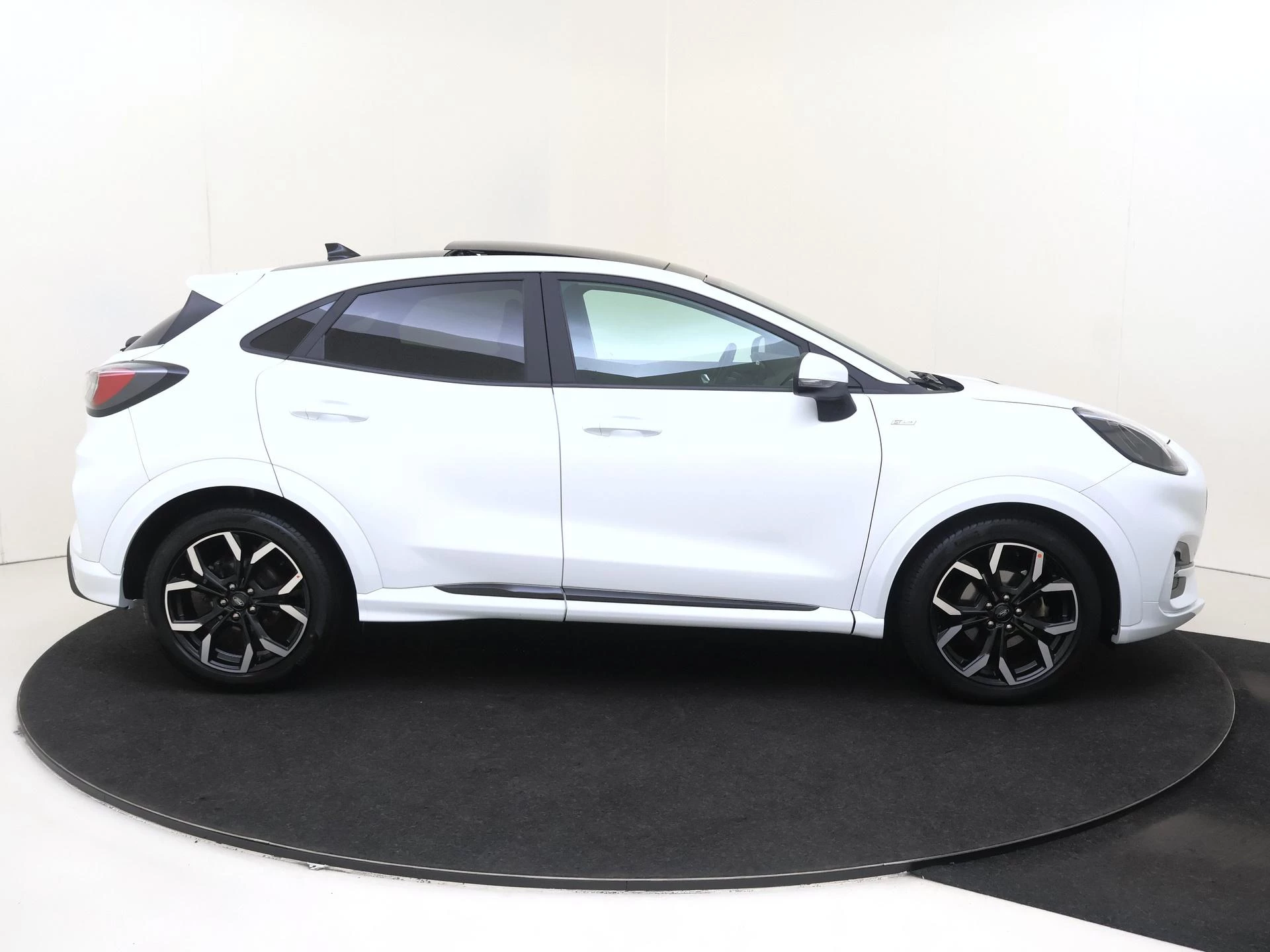 Ford Puma 1.0 EcoBoost Hybrid ST-Line X
