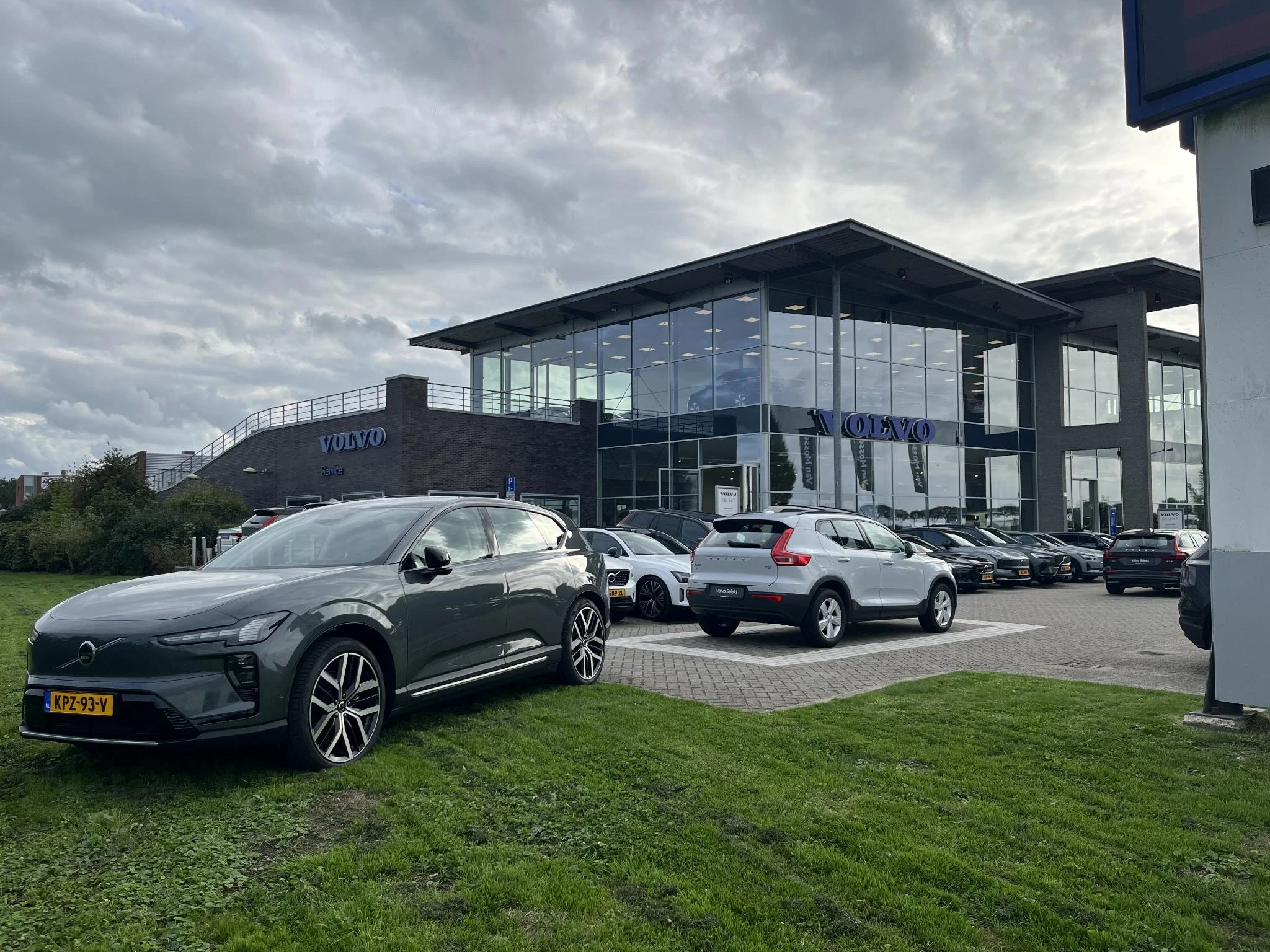 Volvo-XC40-image-22