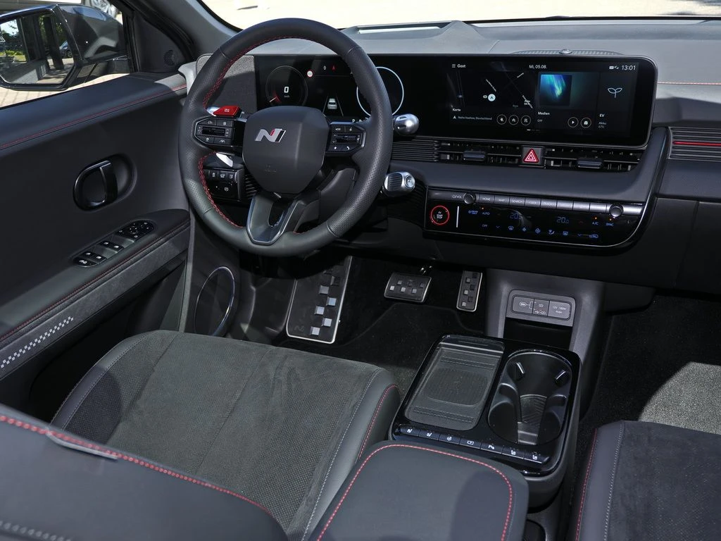 Hyundai-IONIQ 5-image-8