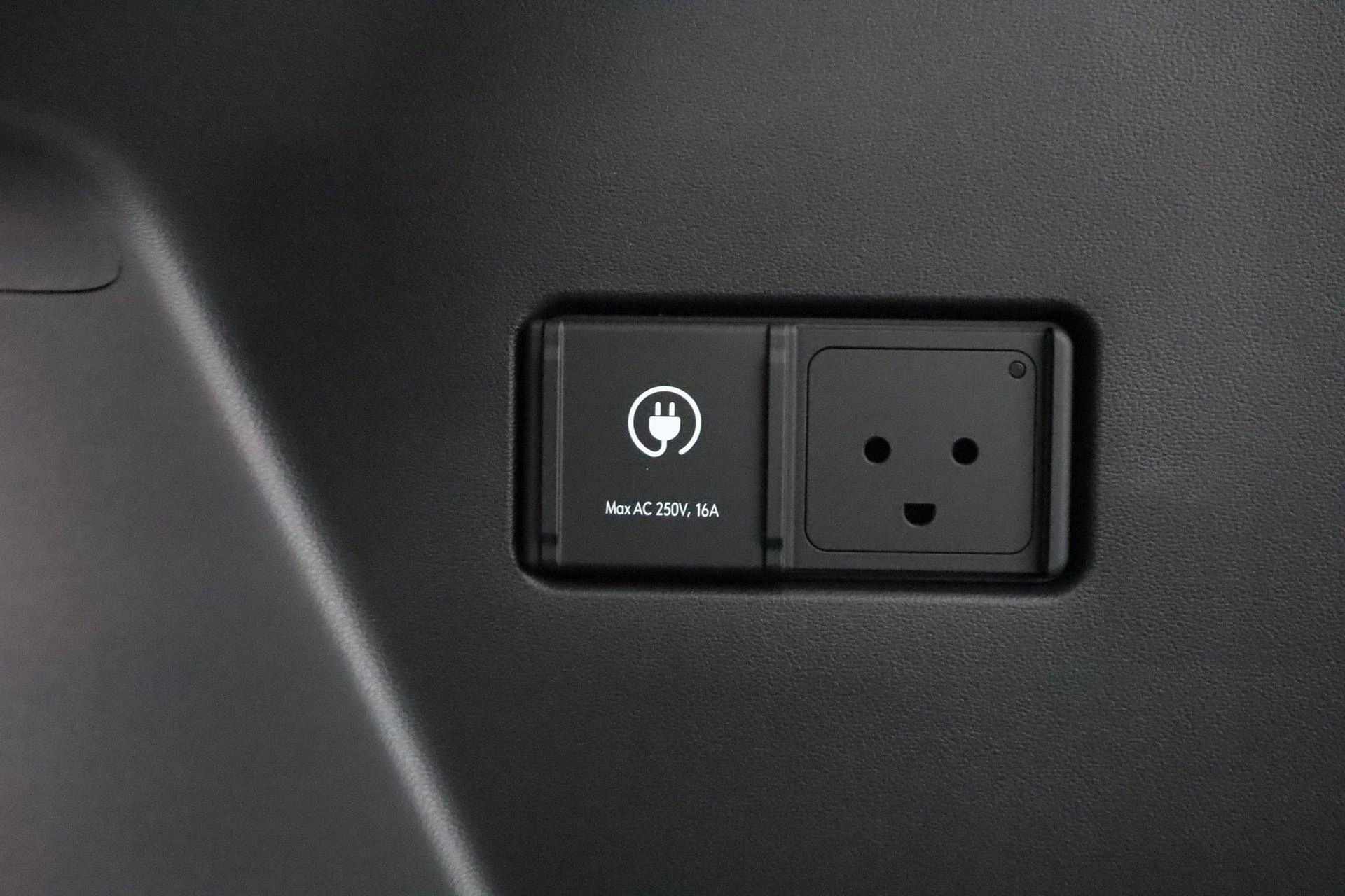 Hyundai-IONIQ 9-image-25