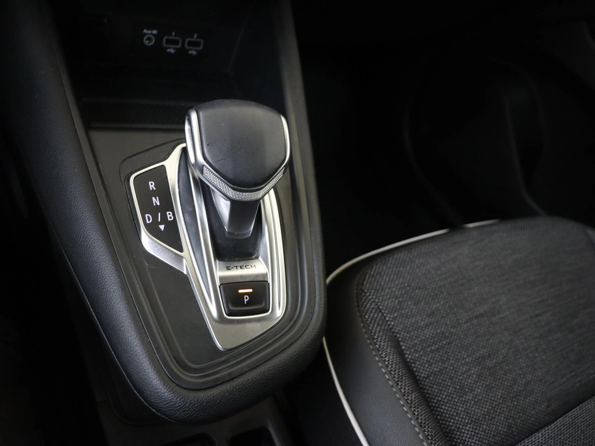 Renault-Captur-image-13