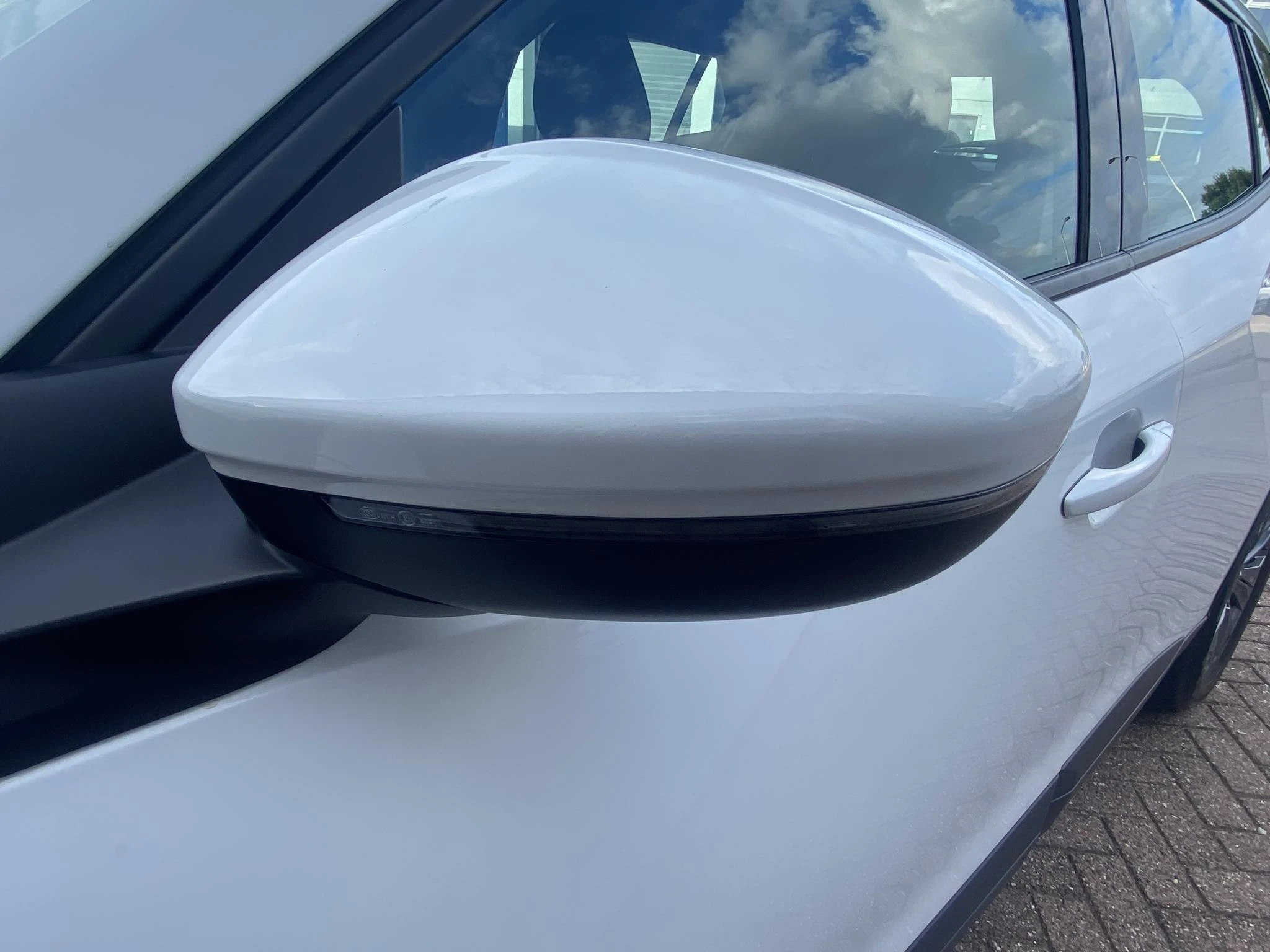 Peugeot-2008-image-26