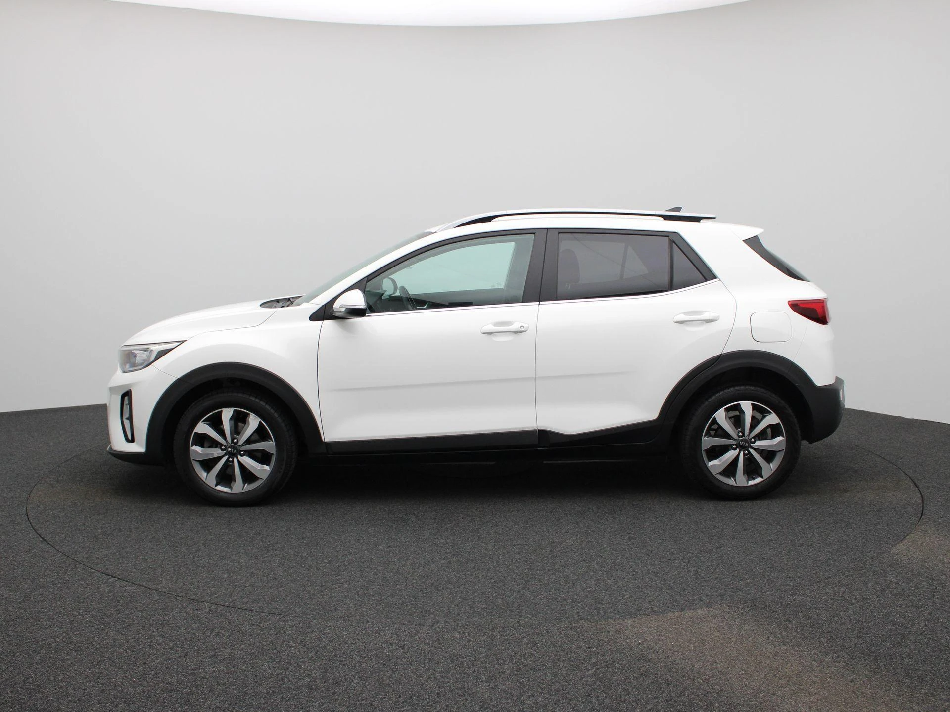 Kia-Stonic-image-3