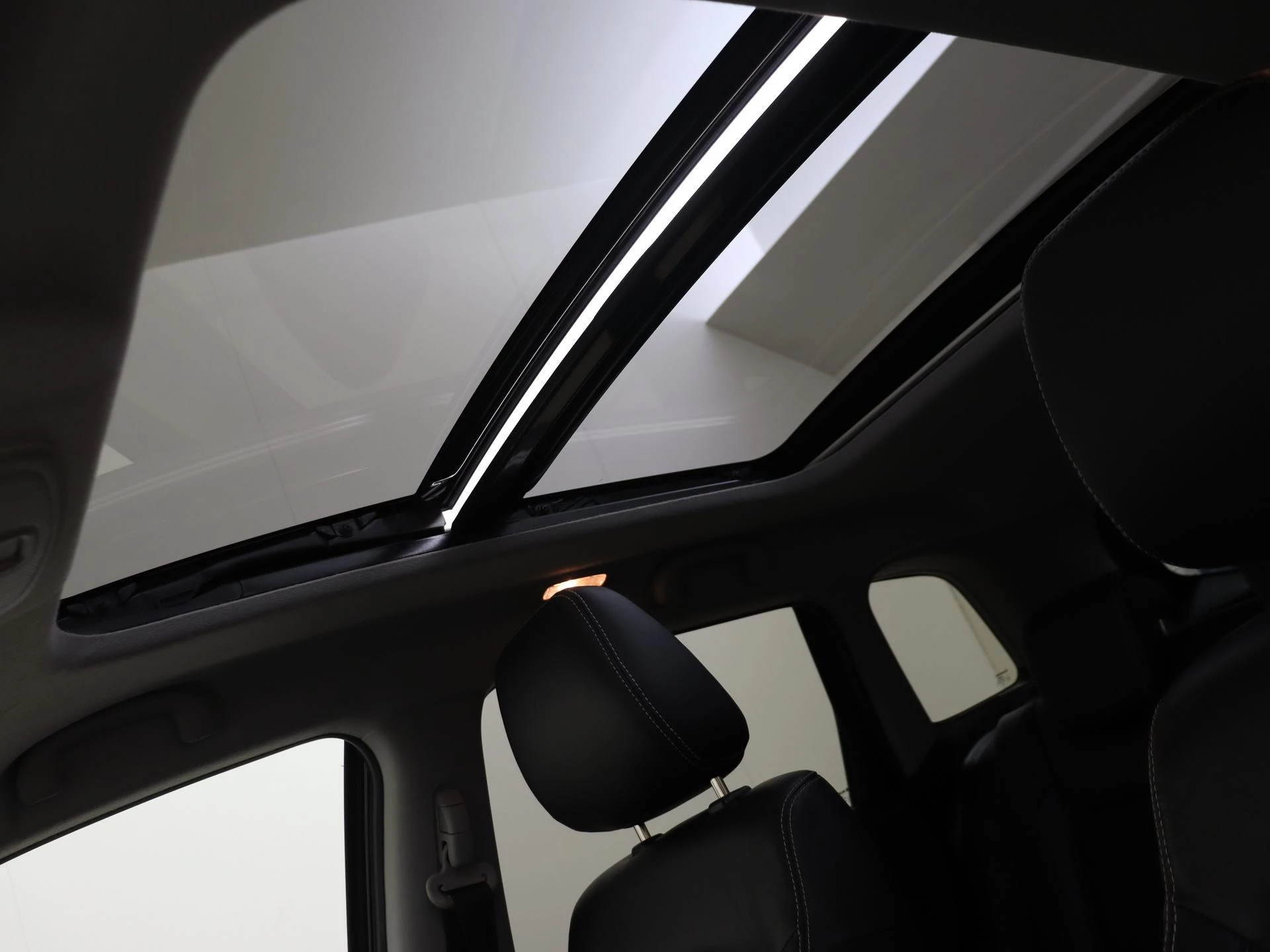 Suzuki-Vitara-image-26