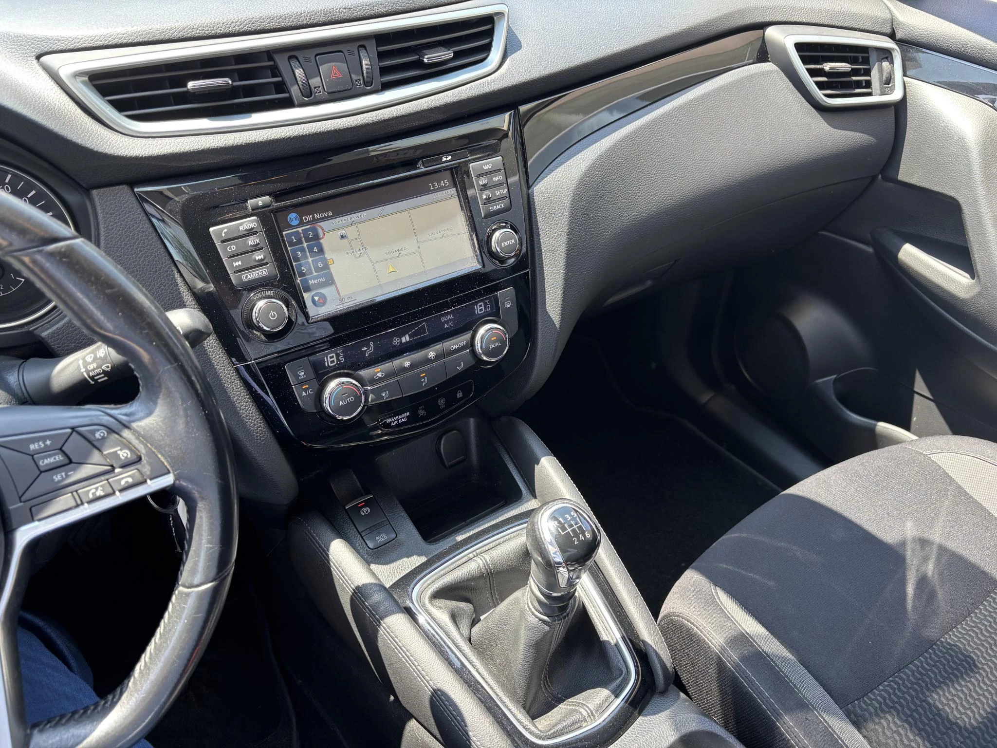 Nissan-QASHQAI-image-11