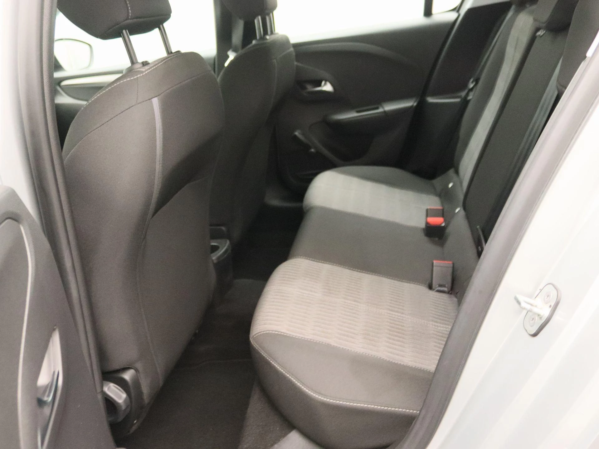 Opel-Corsa-image-12