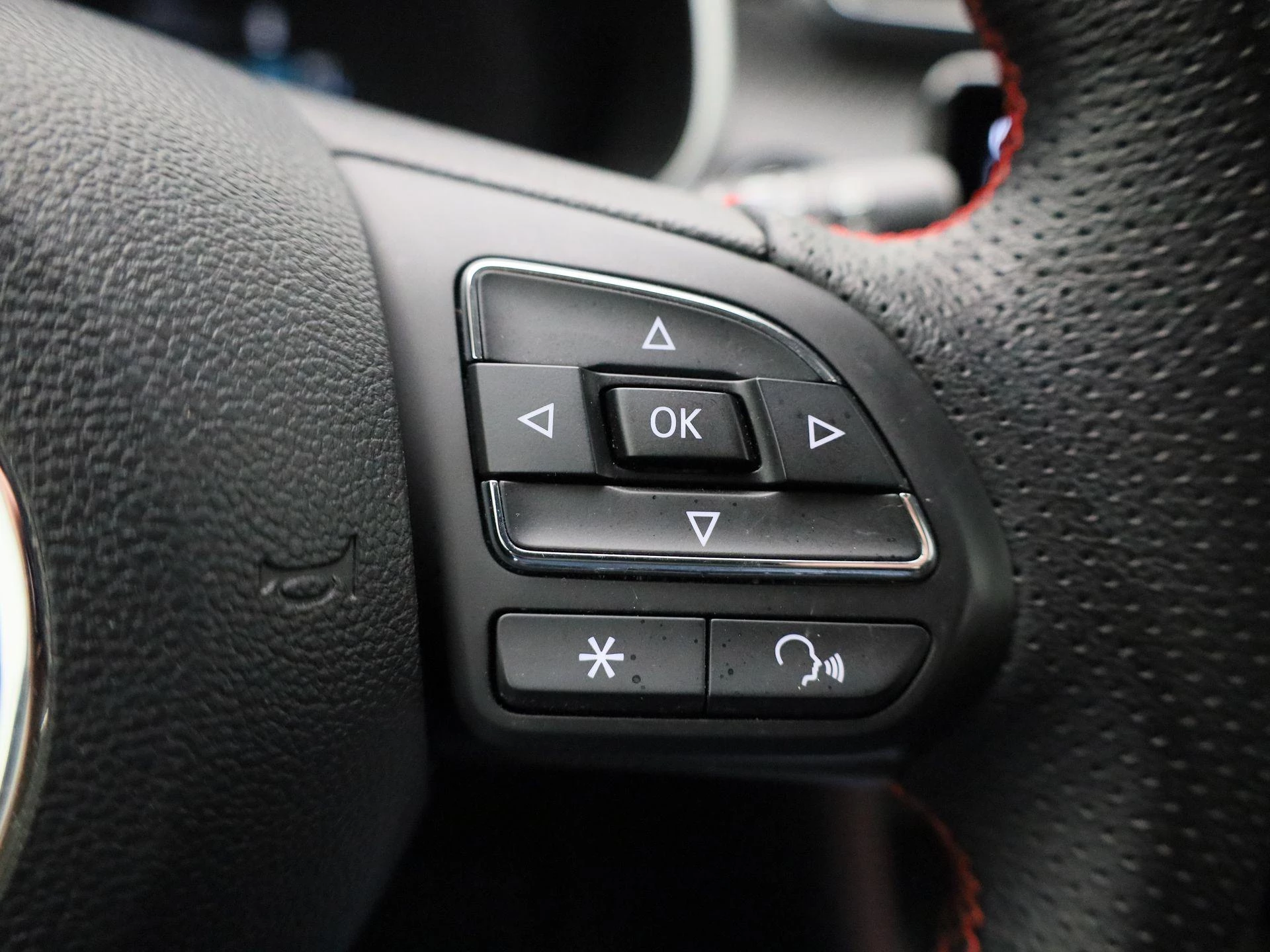 MG-ZS-image-16