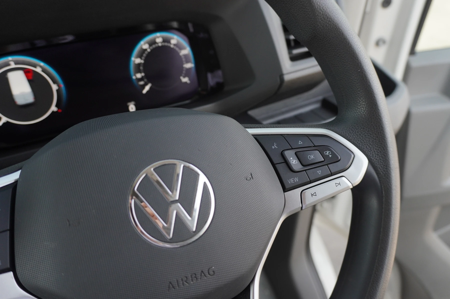 Volkswagen-Crafter-image-48