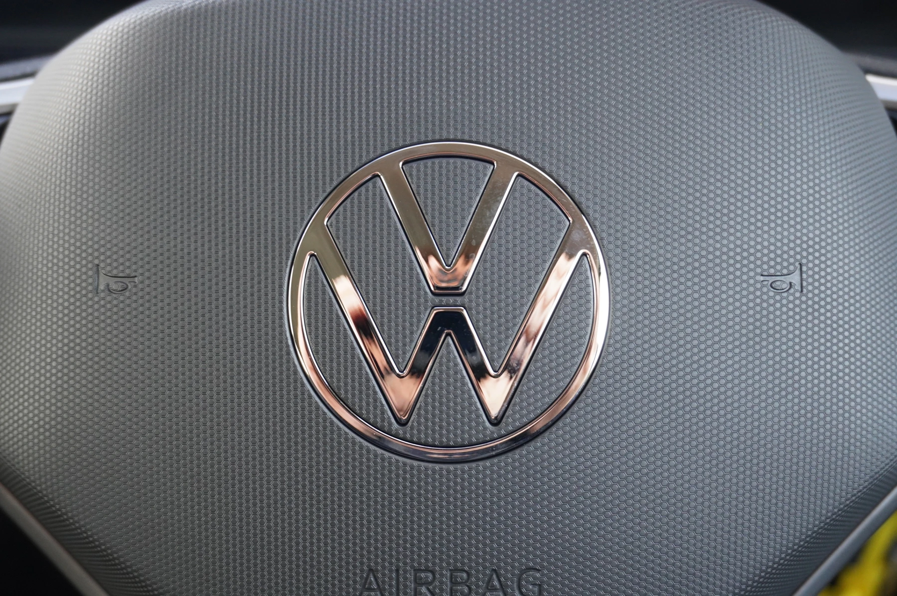 Volkswagen-Polo-image-26