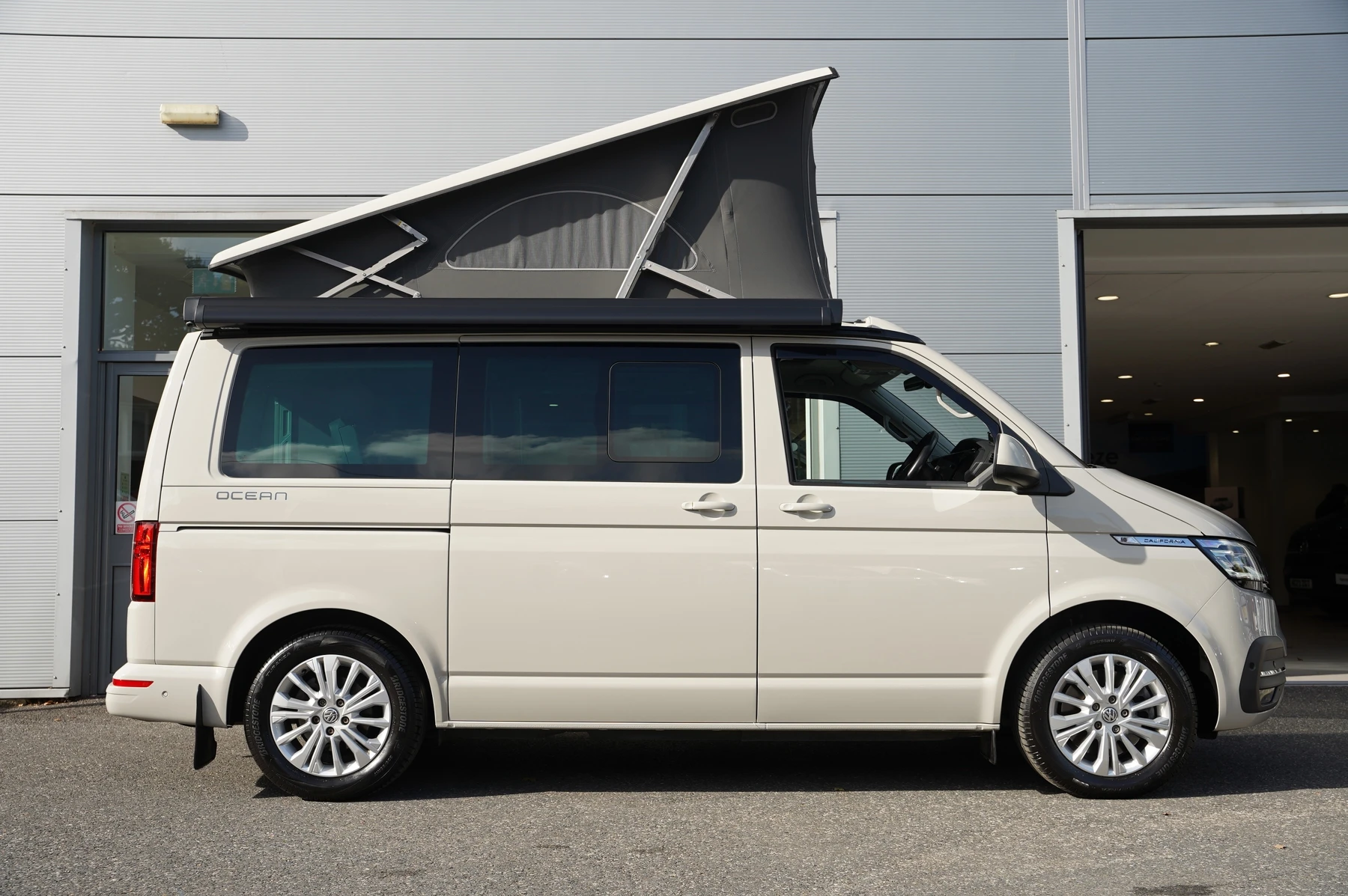 Volkswagen-California-image-3
