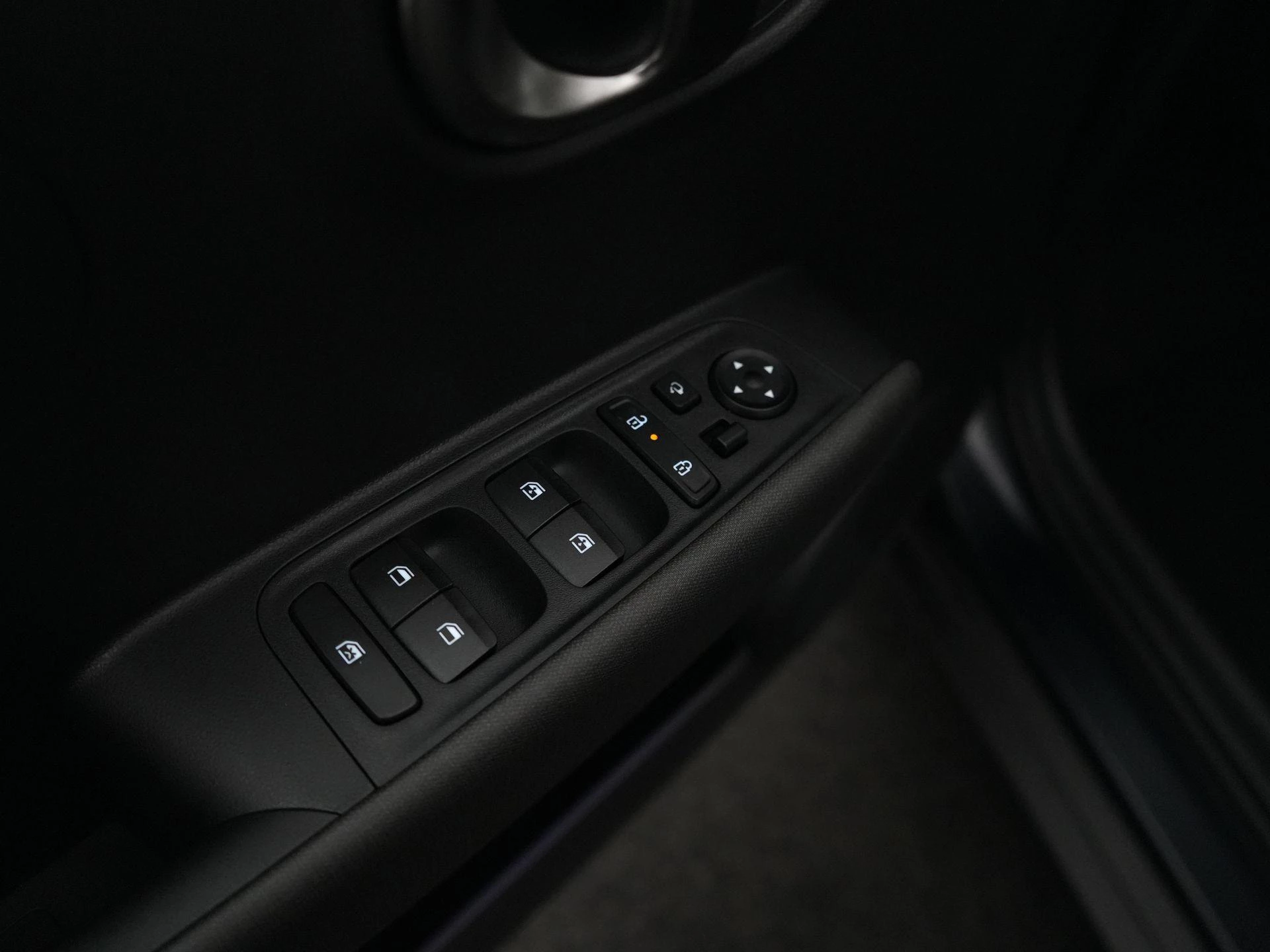 Hyundai-Inster-image-30