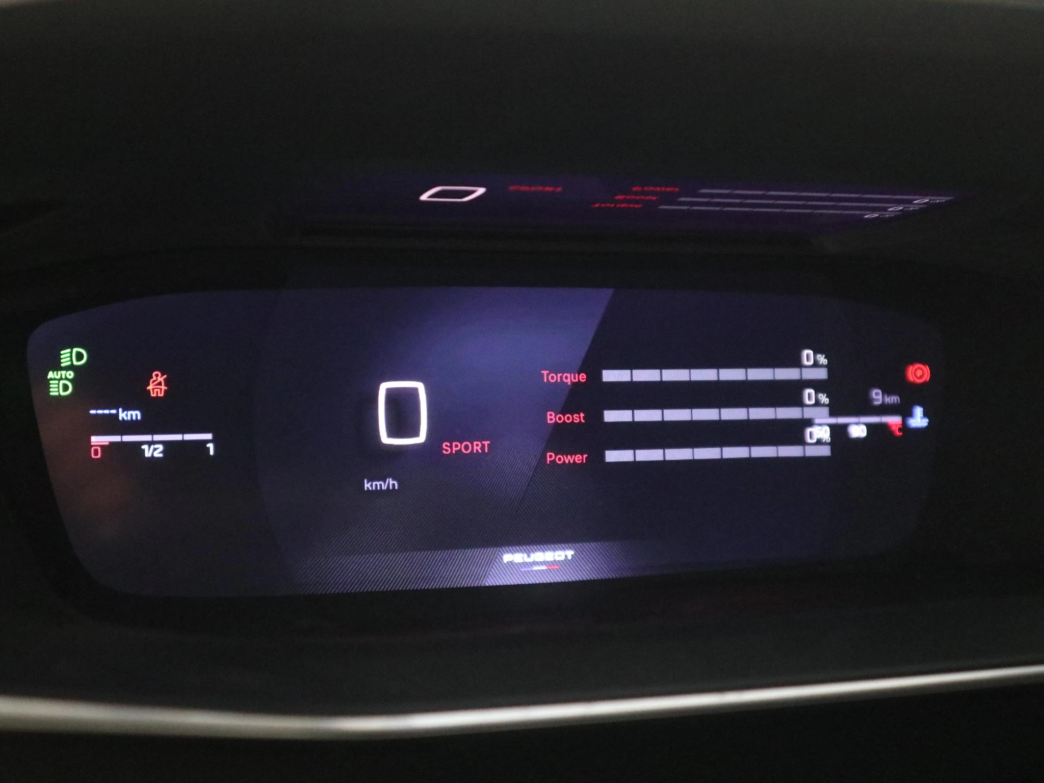 Peugeot-e-208-image-15