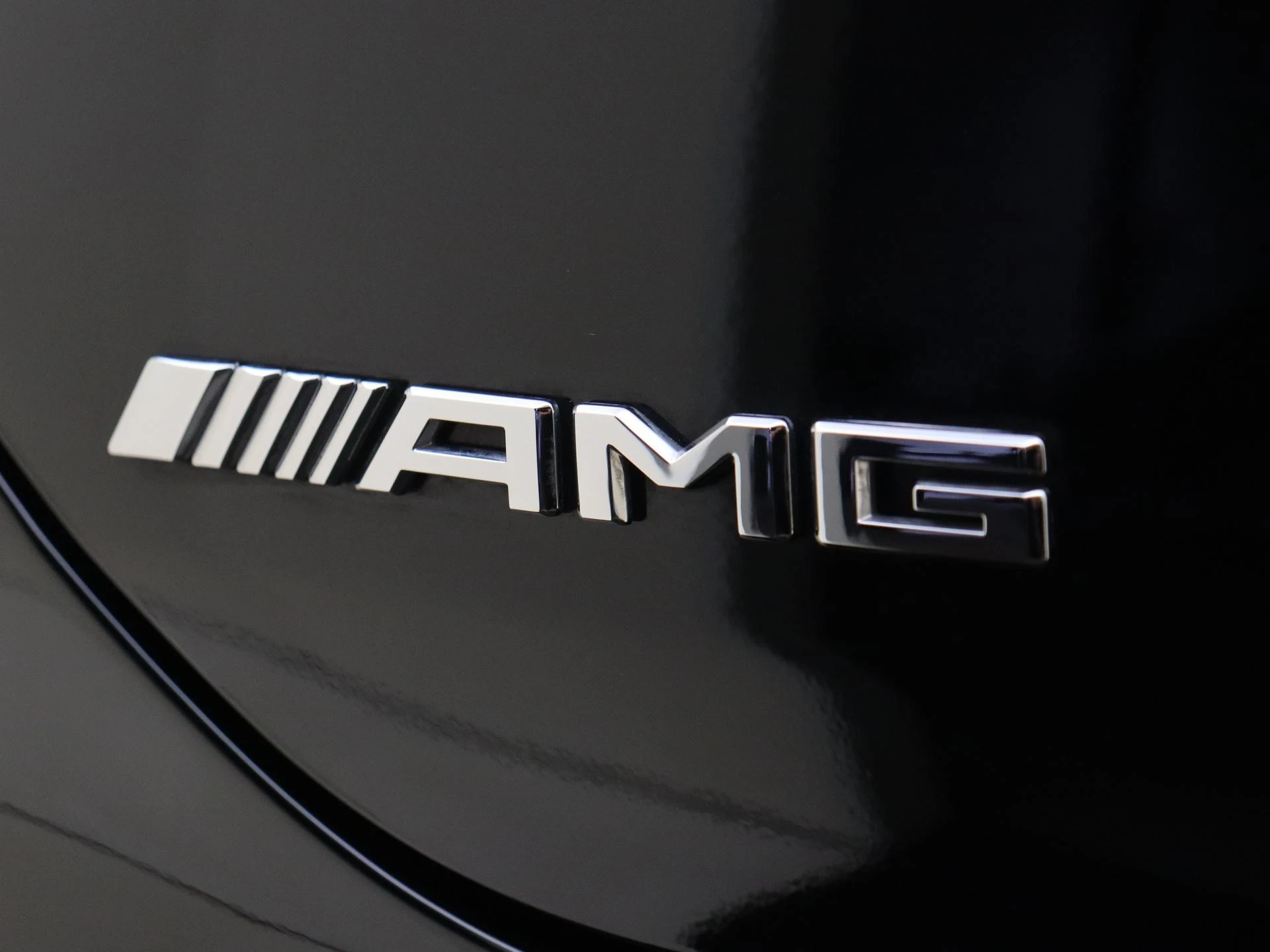 Mercedes-Benz-GLE-image-39