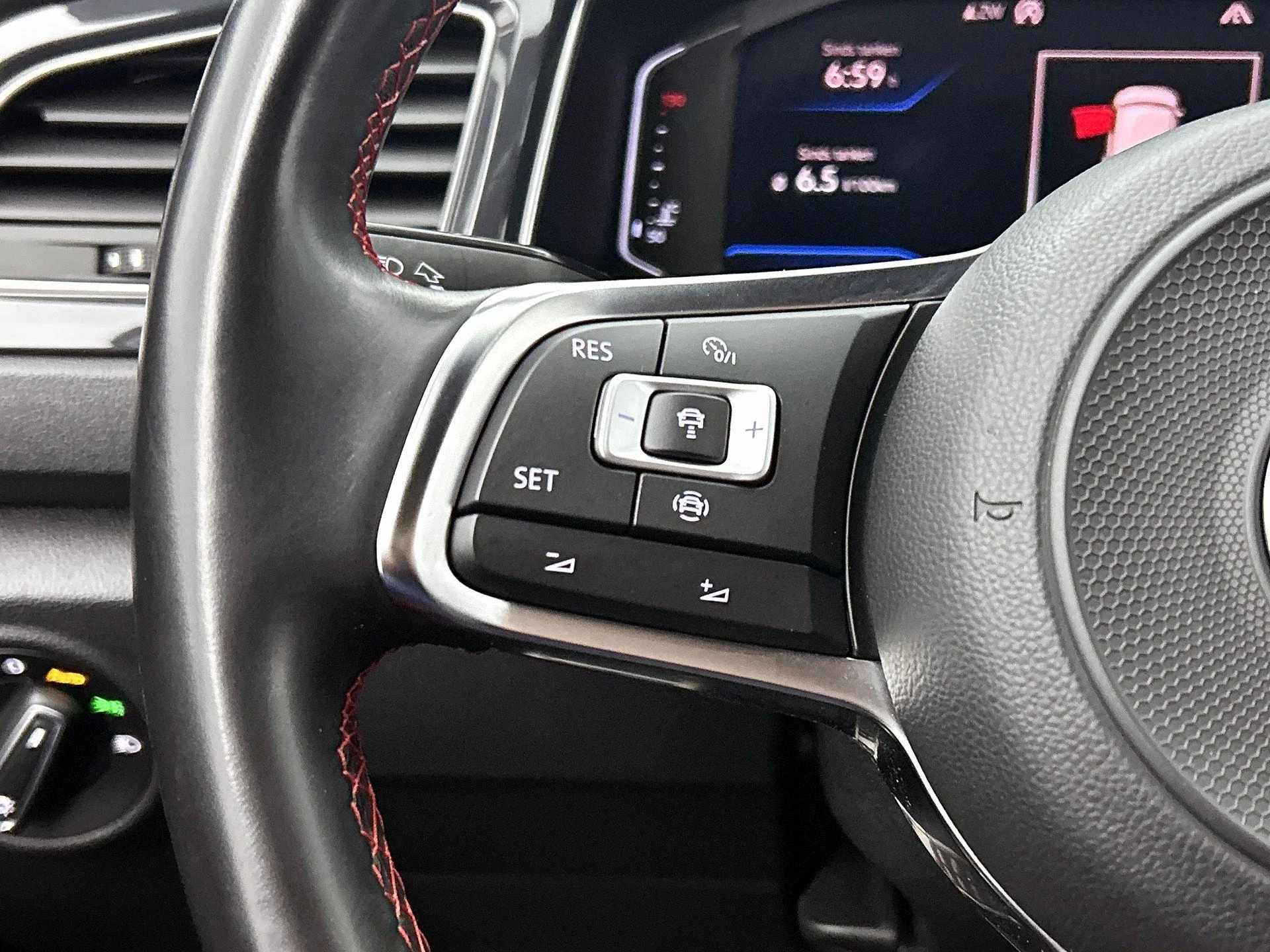 Volkswagen T-Roc 1.0 TSI Sport