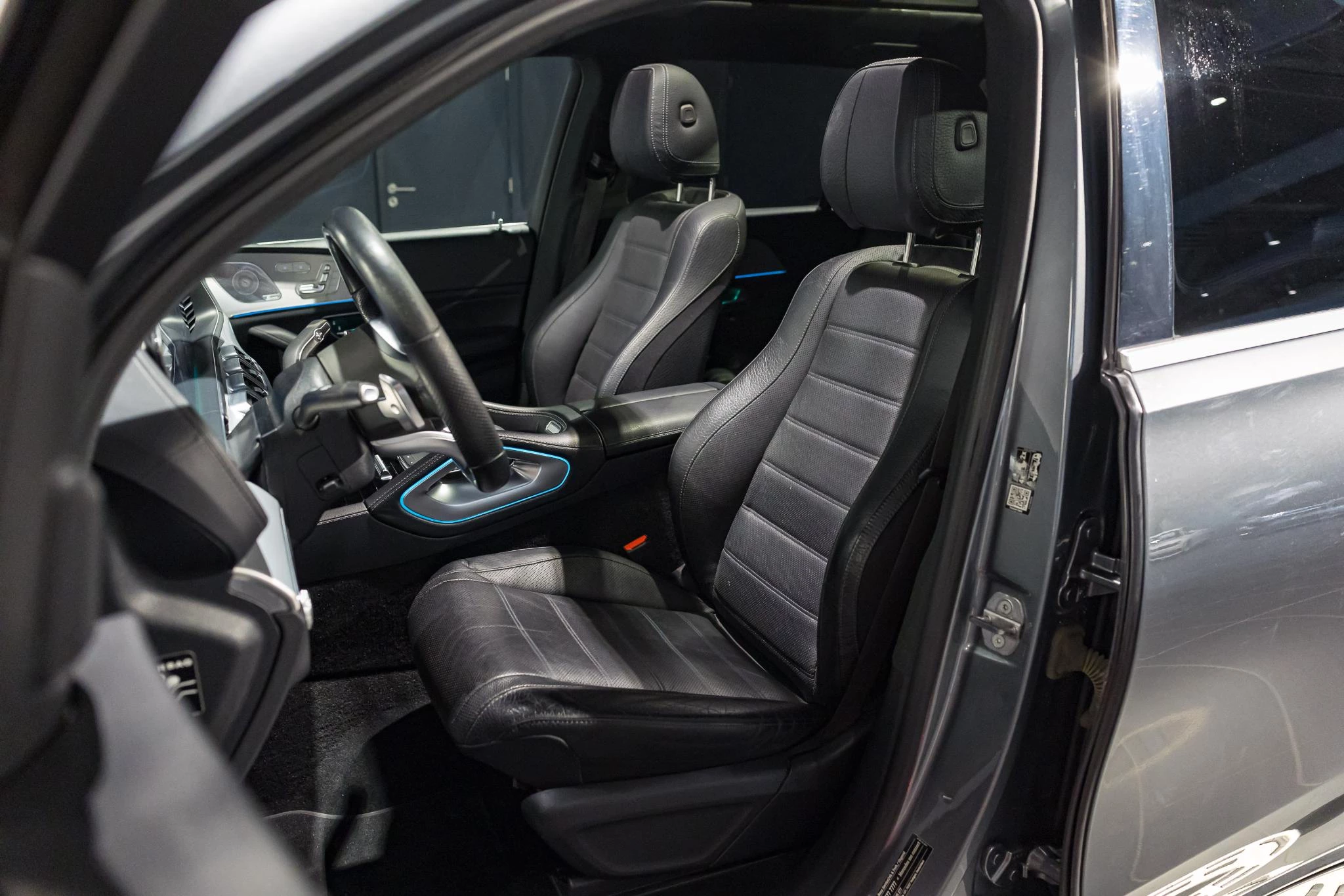 Mercedes-Benz-GLS-image-9