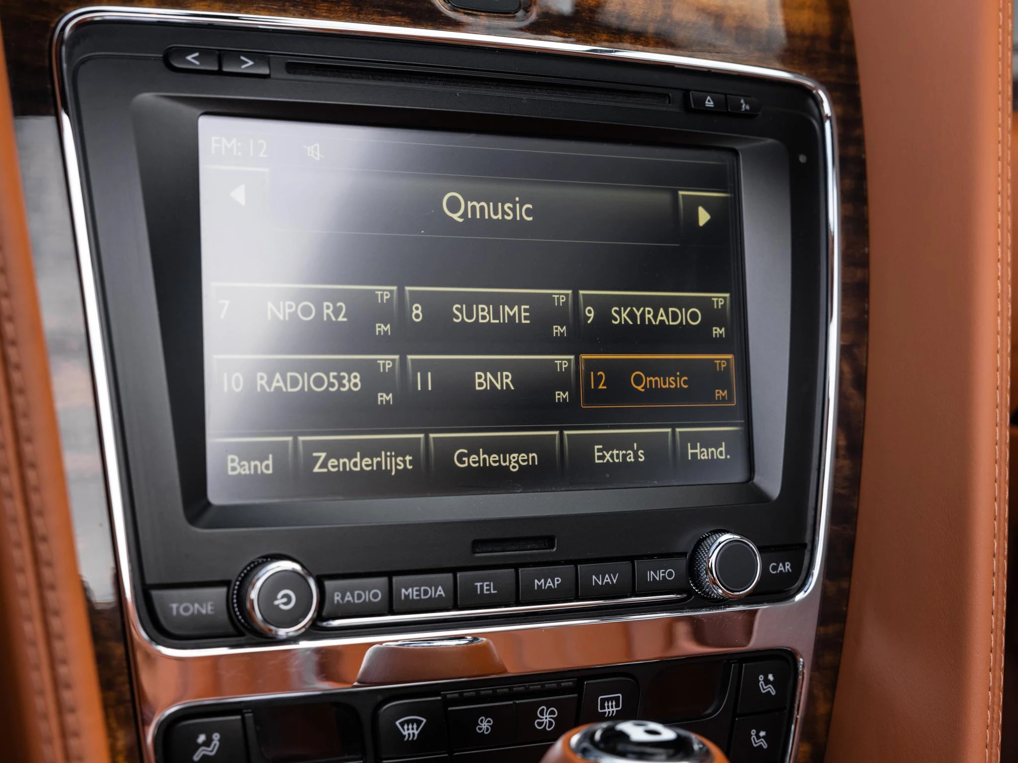 Bentley-Continental GT-image-32