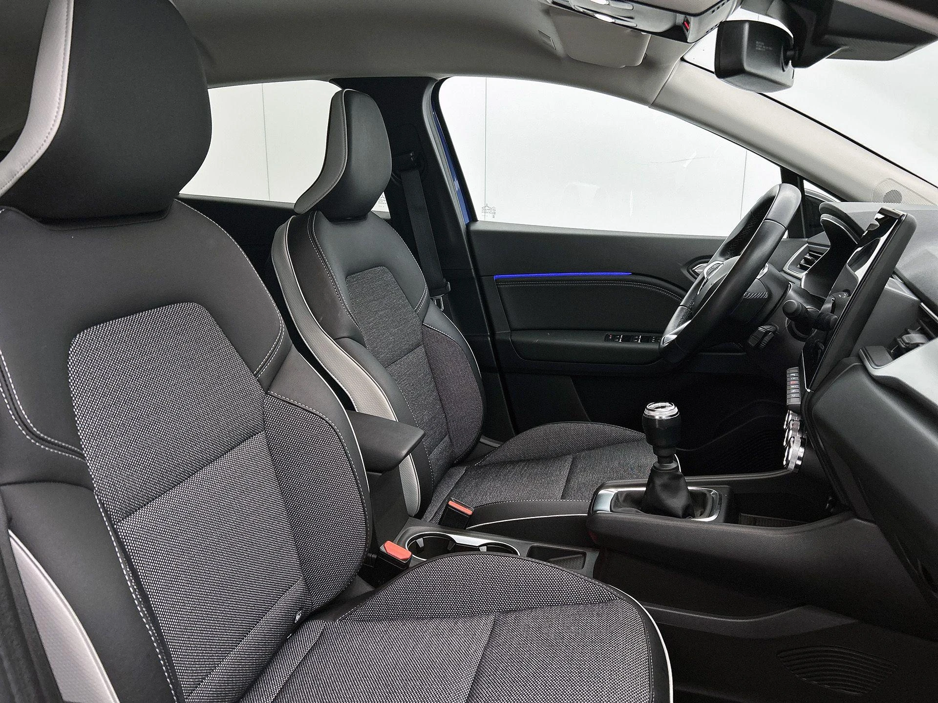 Renault-Captur-image-33