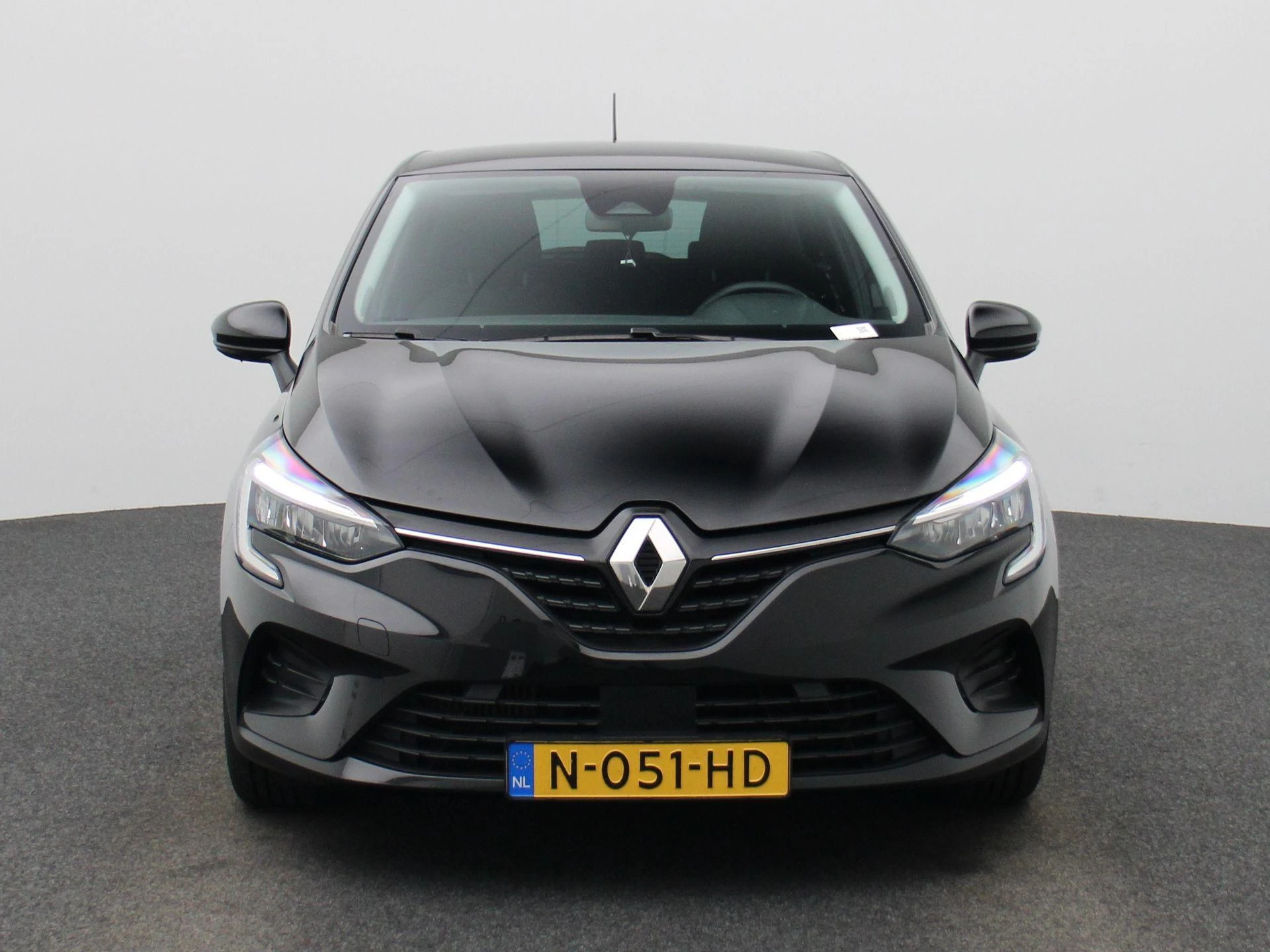 Renault-Clio-image-2