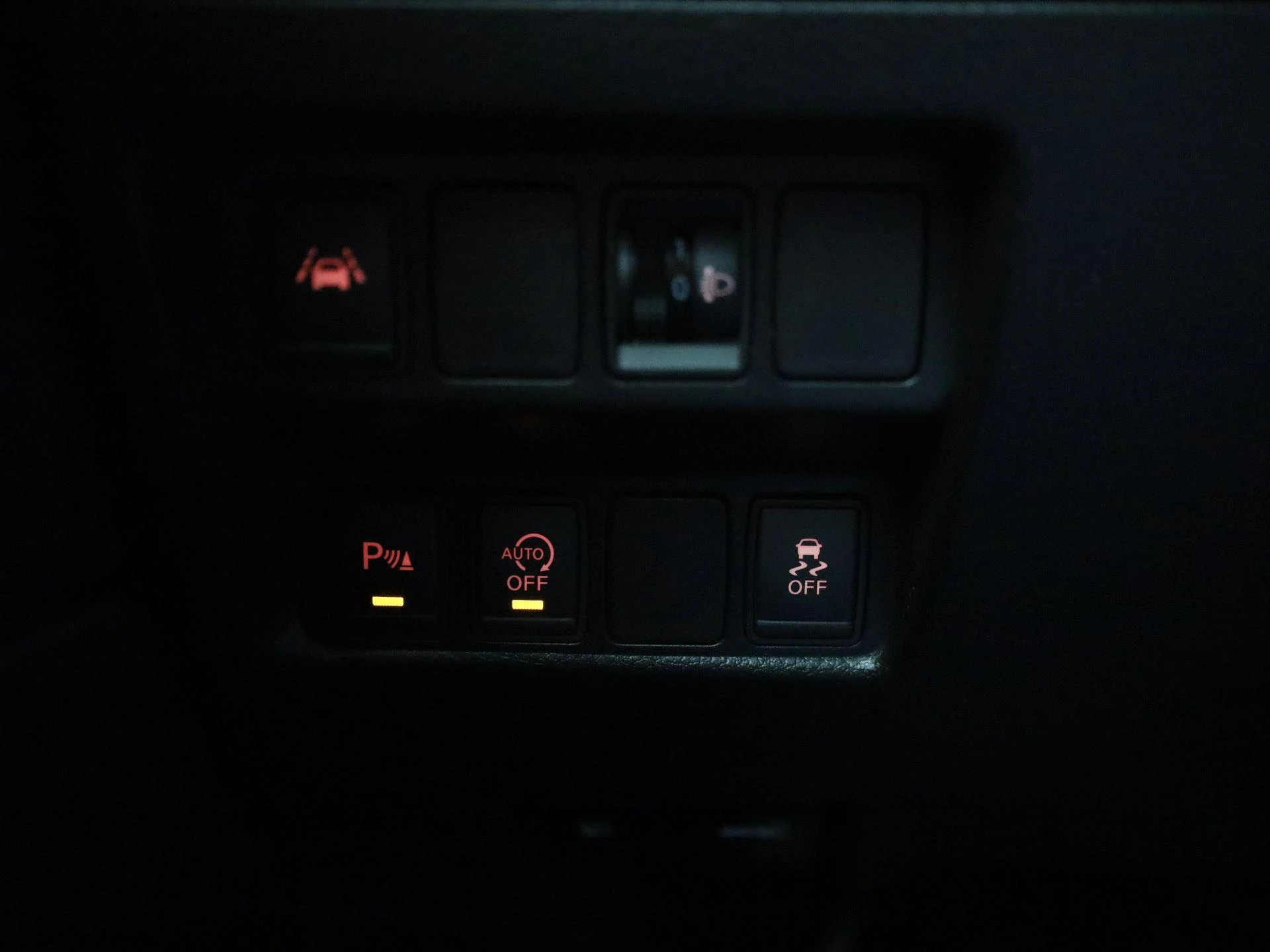 Nissan-QASHQAI-image-23
