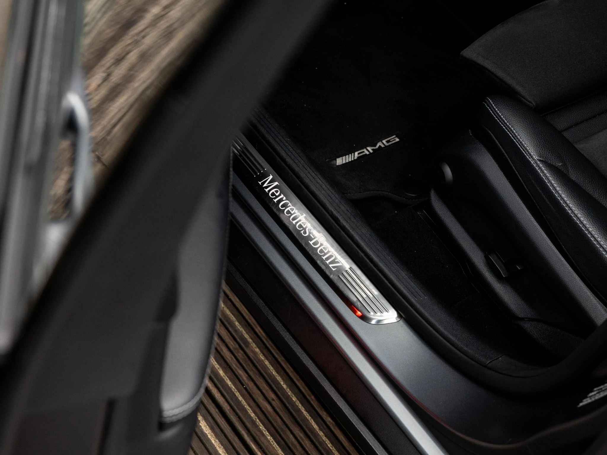 Mercedes-Benz-GLC-image-31