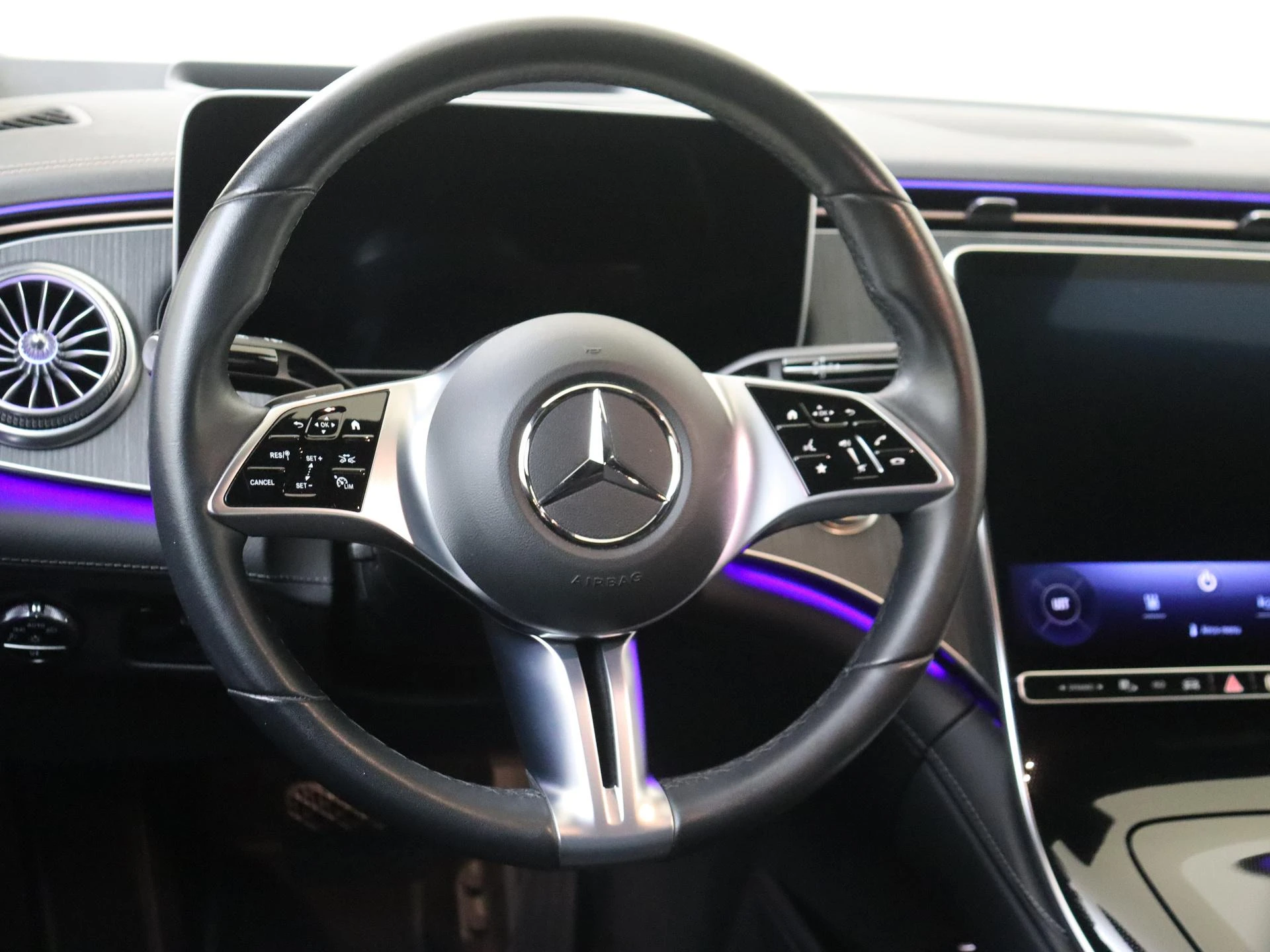 Mercedes-Benz EQE 300 Luxury Line 89 kWh