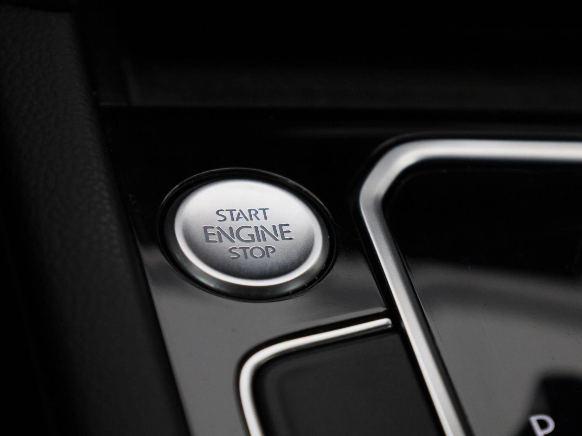 Volkswagen-Passat-image-20