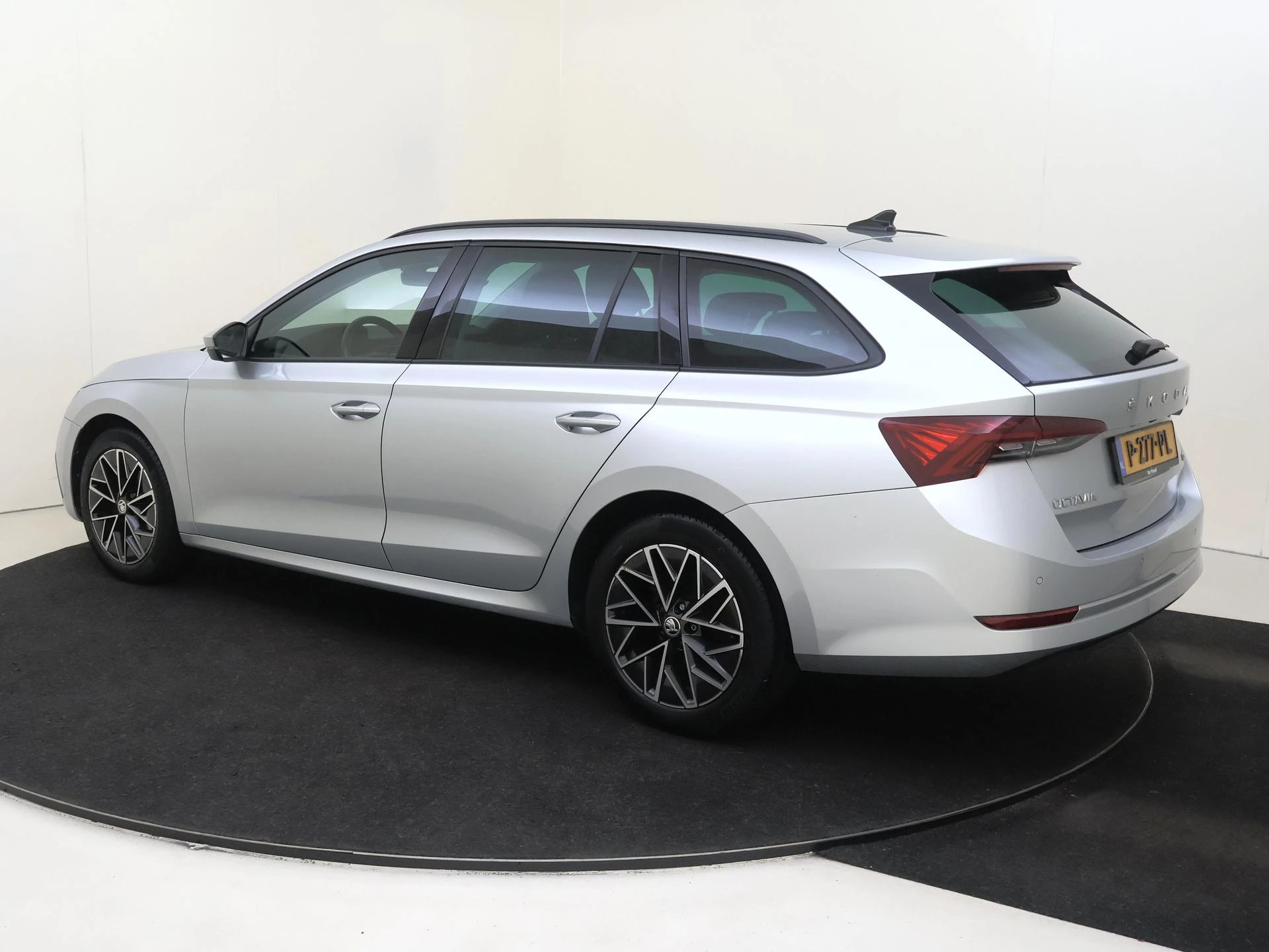 Škoda Octavia Combi 1.5 e-TSI Business Edition Plus 150PK