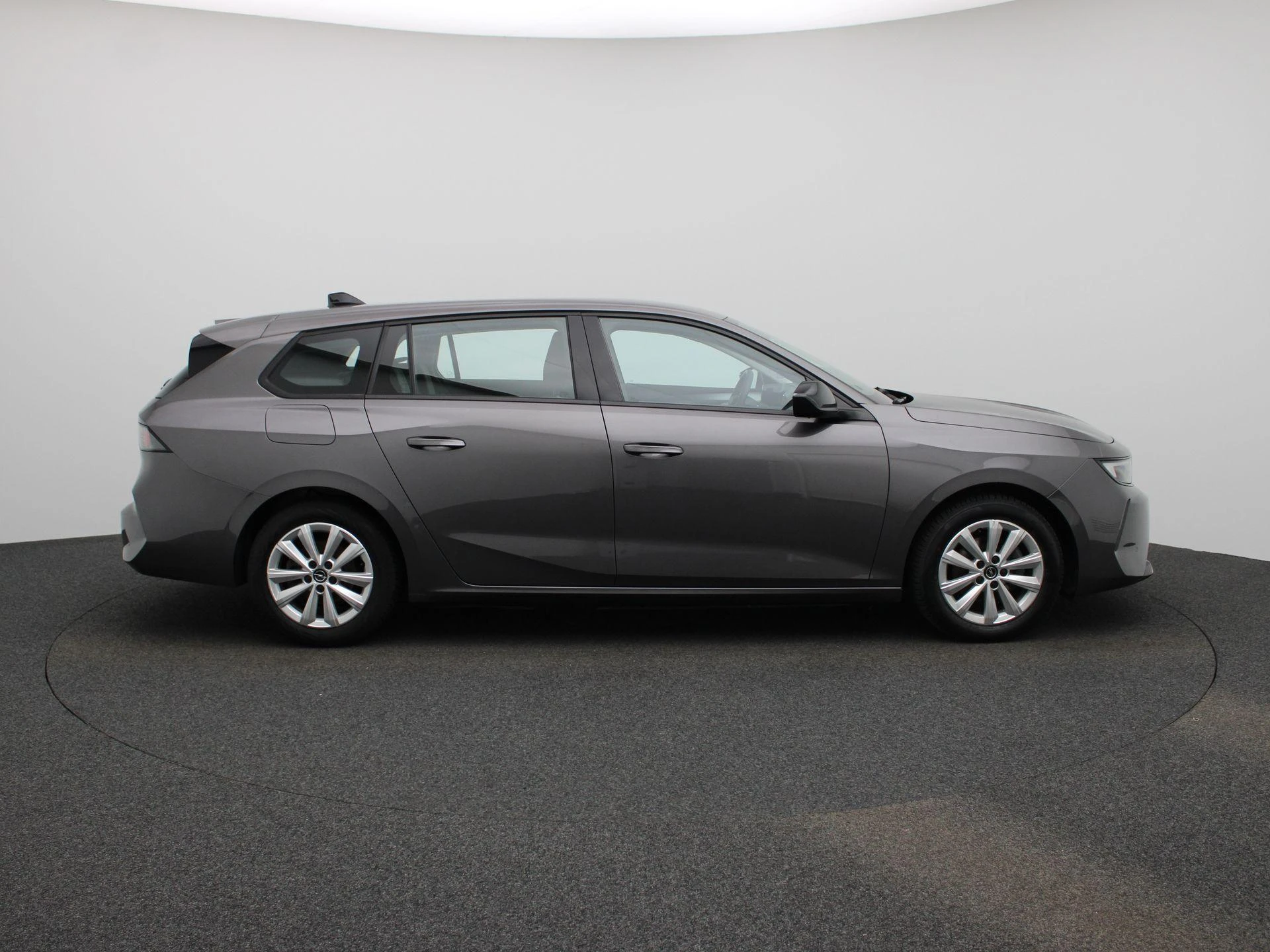 Opel-Astra-image-5