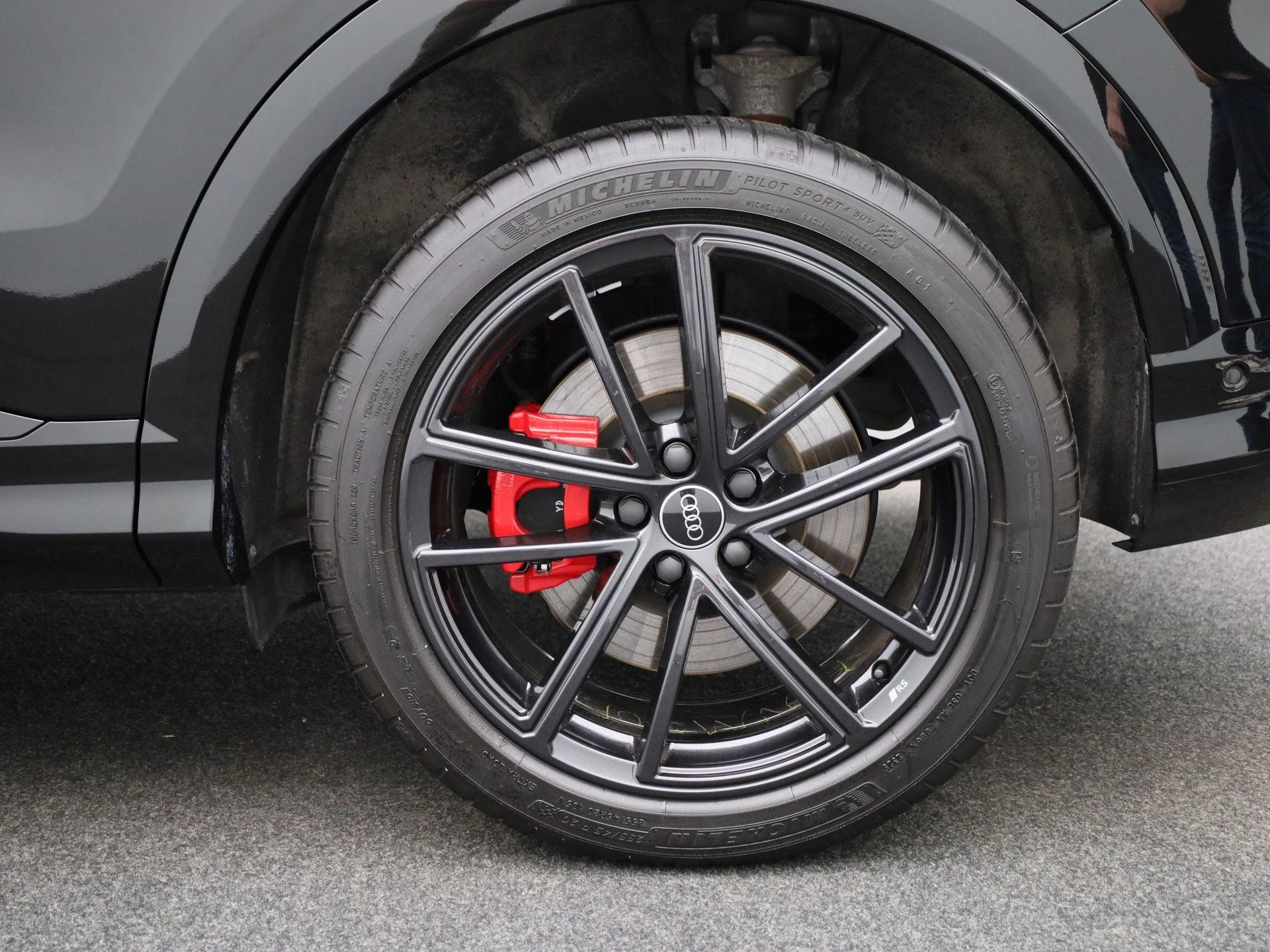 Audi Q5 2.0 TFSI e-hybrid quattro S edition Competition