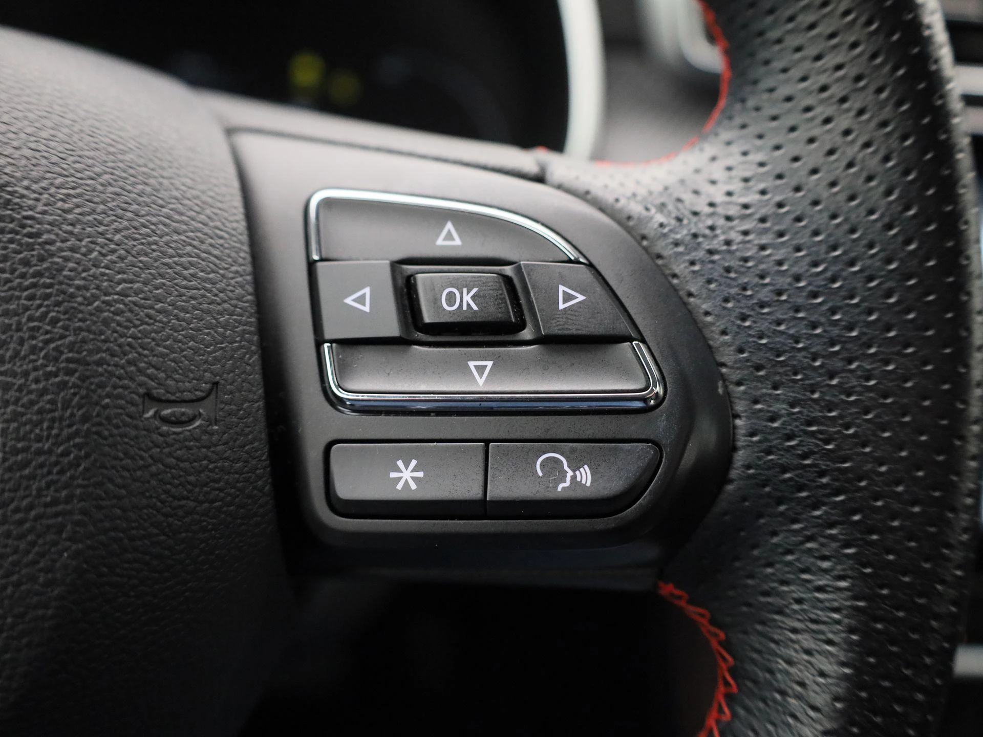 MG-ZS EV-image-15