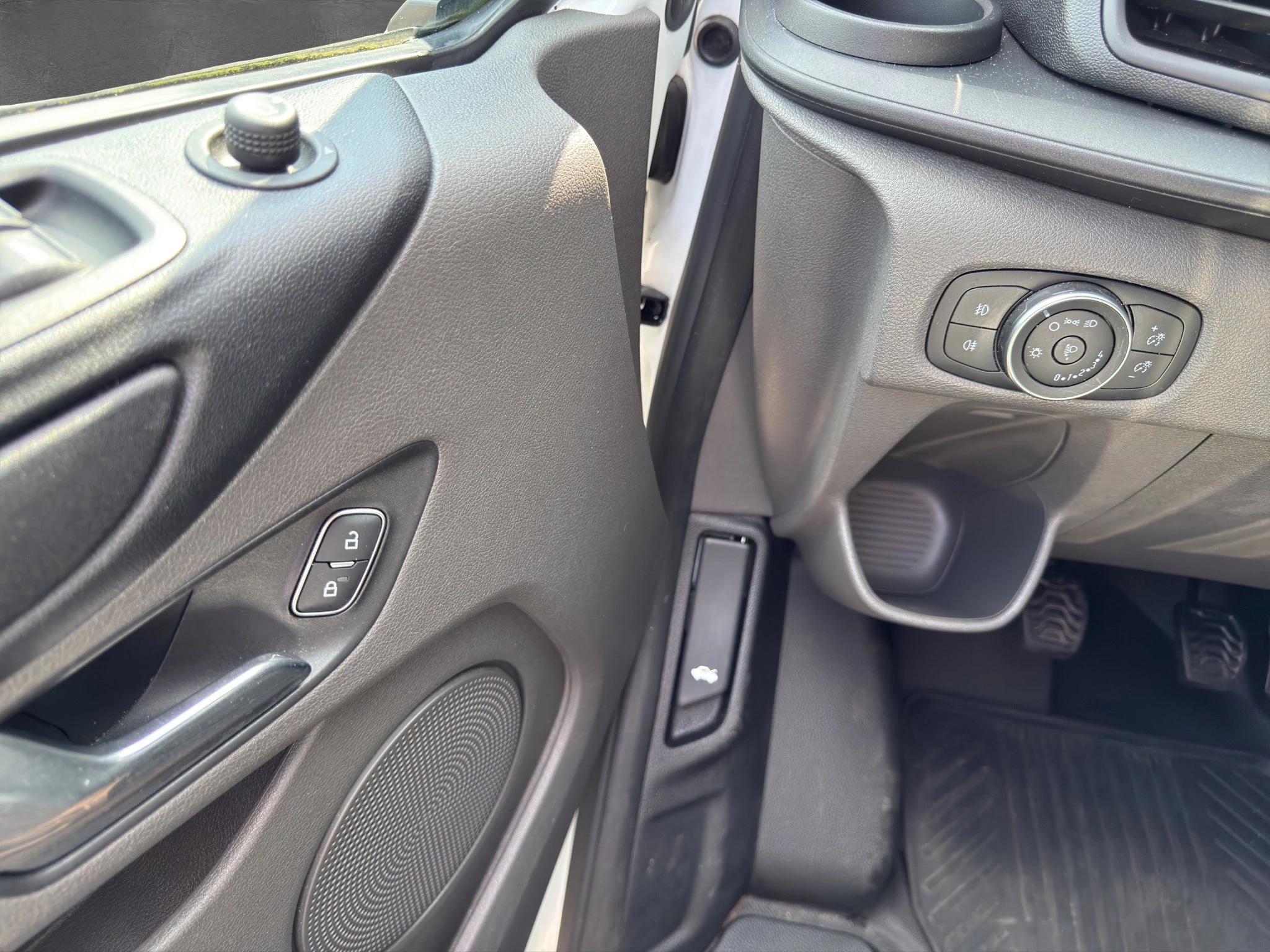 Ford Transit Custom 2.0 TDCi 320 L2 Trend (EURO 6d)