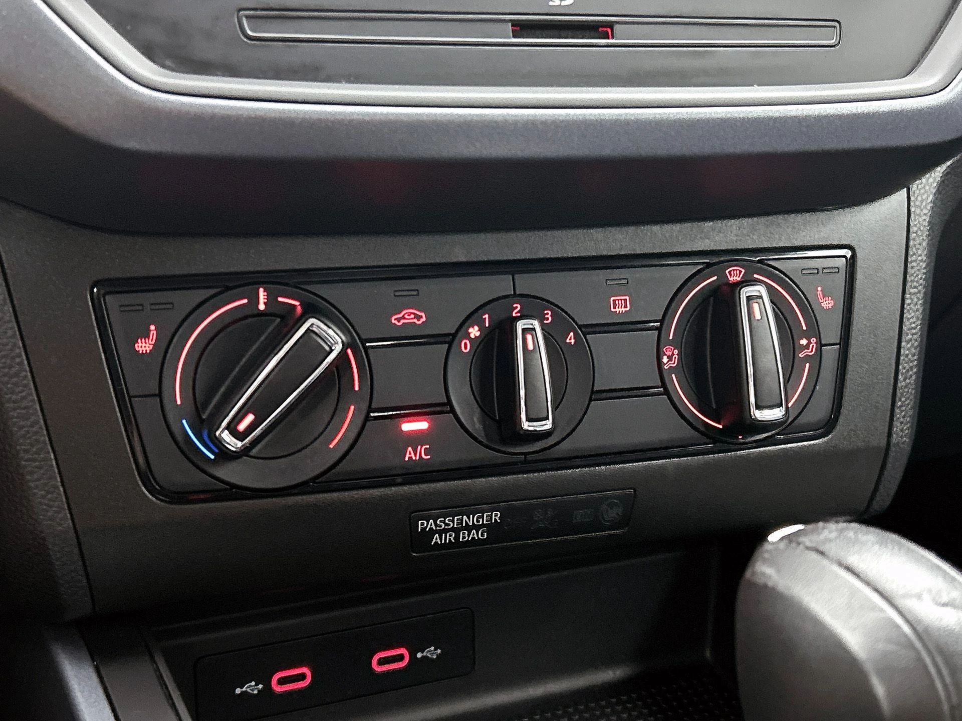 SEAT Arona 1.0 110PK DSG TSI Style