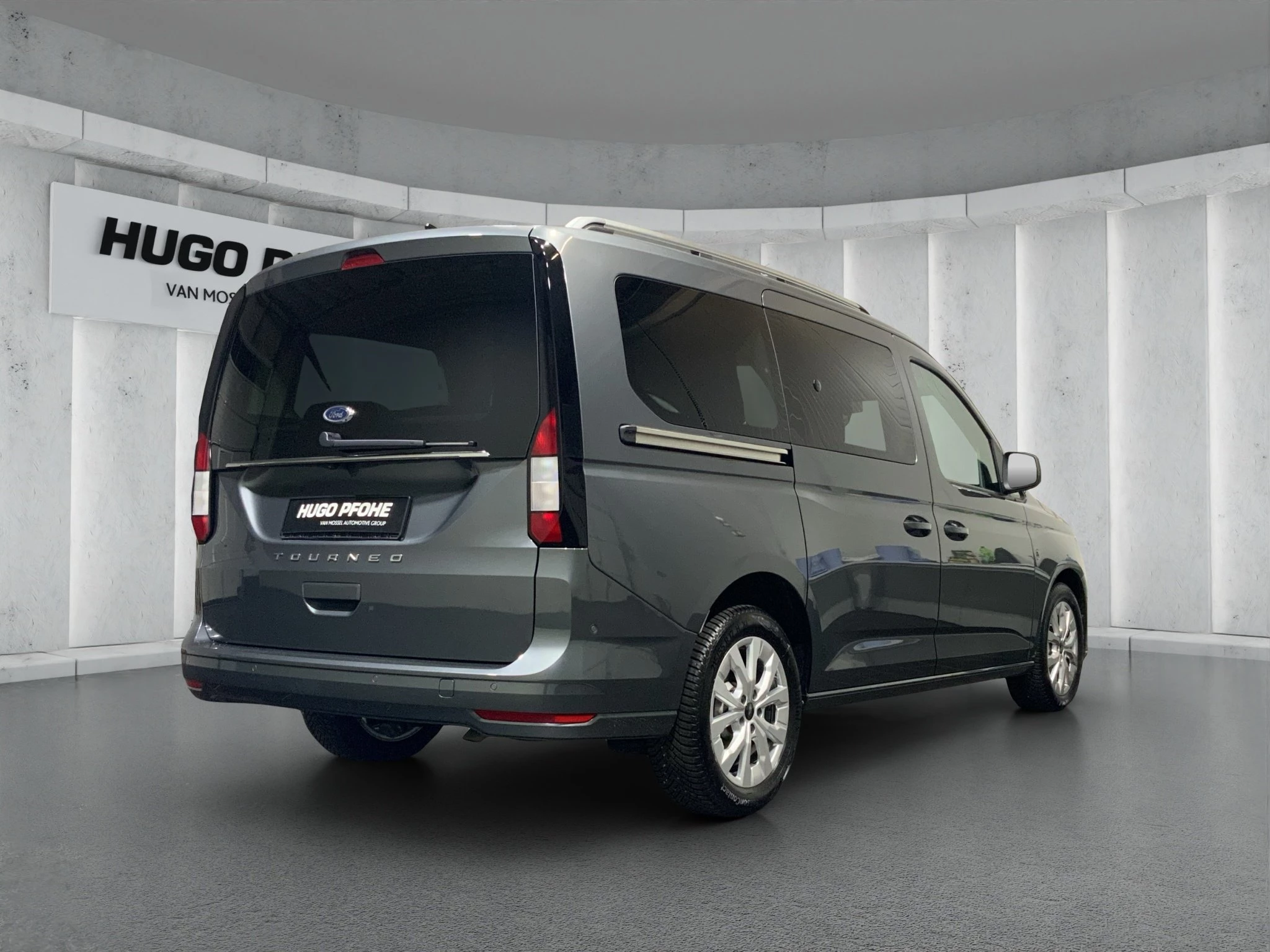 Ford Tourneo Connect Grand Titanium Aut.*AHK*ACC*KAM*NAVI*SHZ