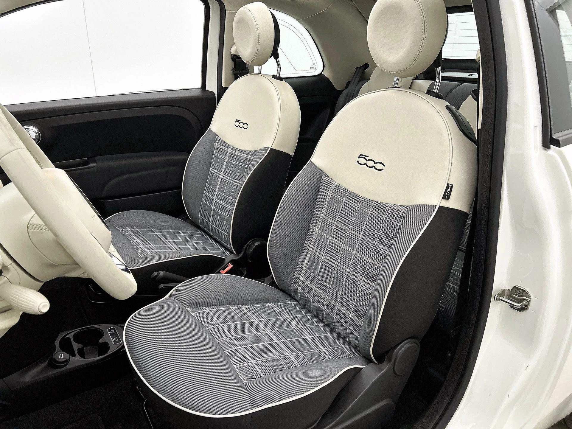 Fiat-500C-image-35