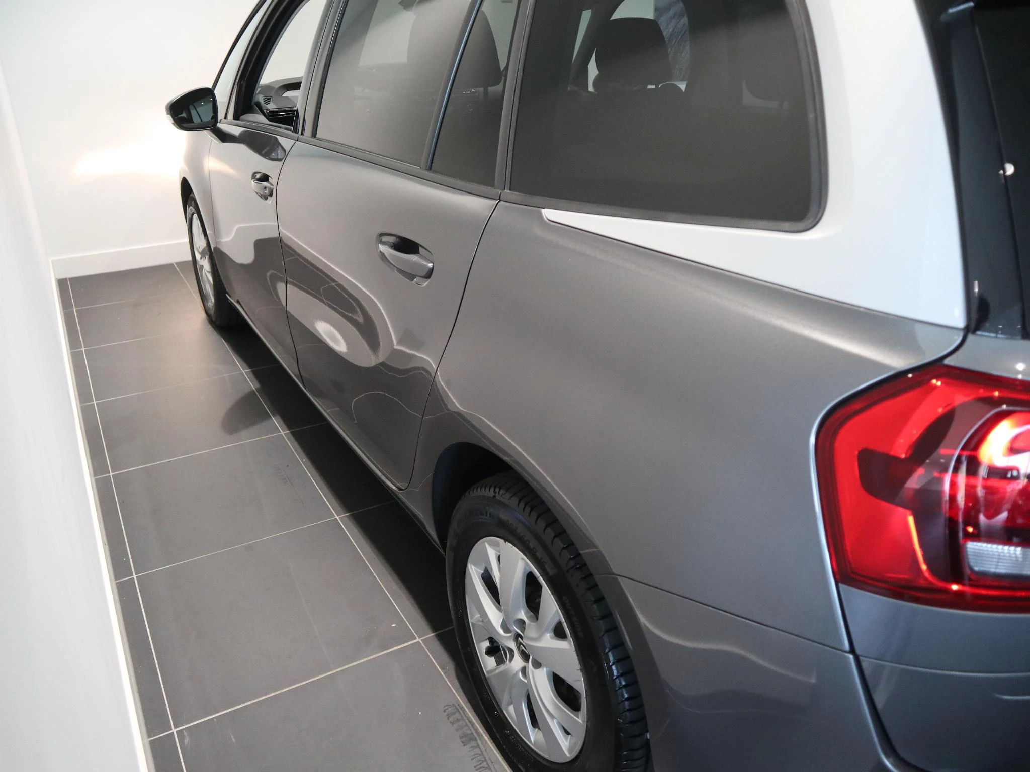 Citroën-Grand C4 Spacetourer-image-20