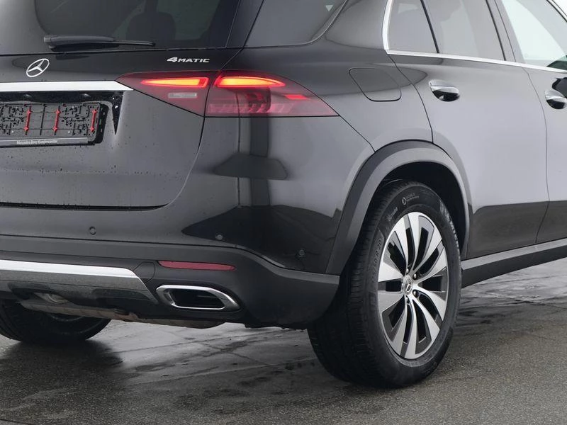 Mercedes-Benz-GLE-image-9