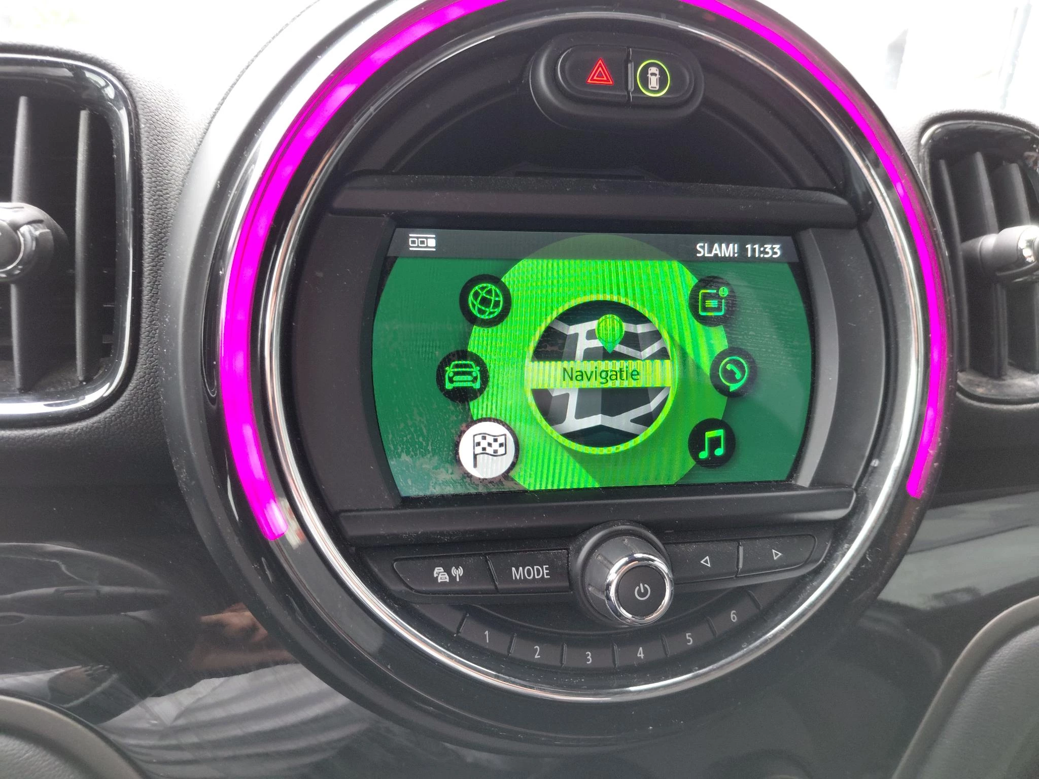 MINI-Countryman-image-17
