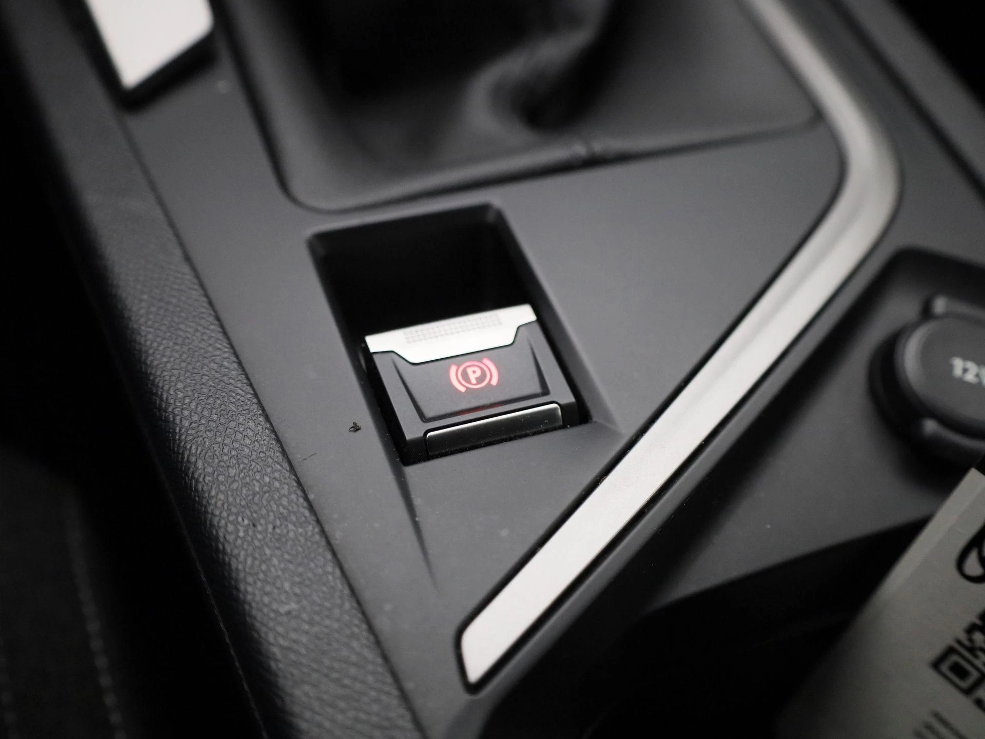 Peugeot-308-image-24