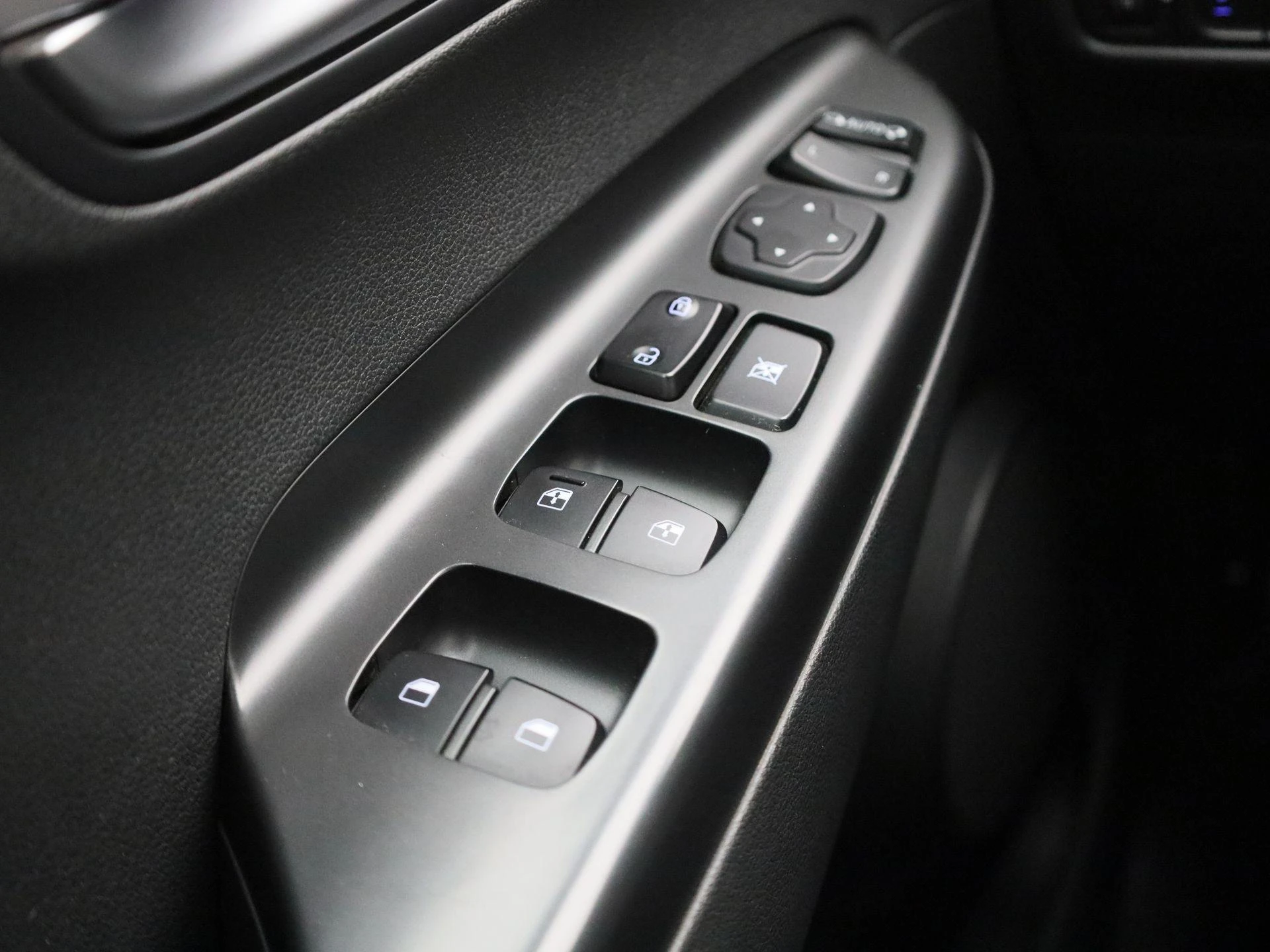 Hyundai-Kona-image-30