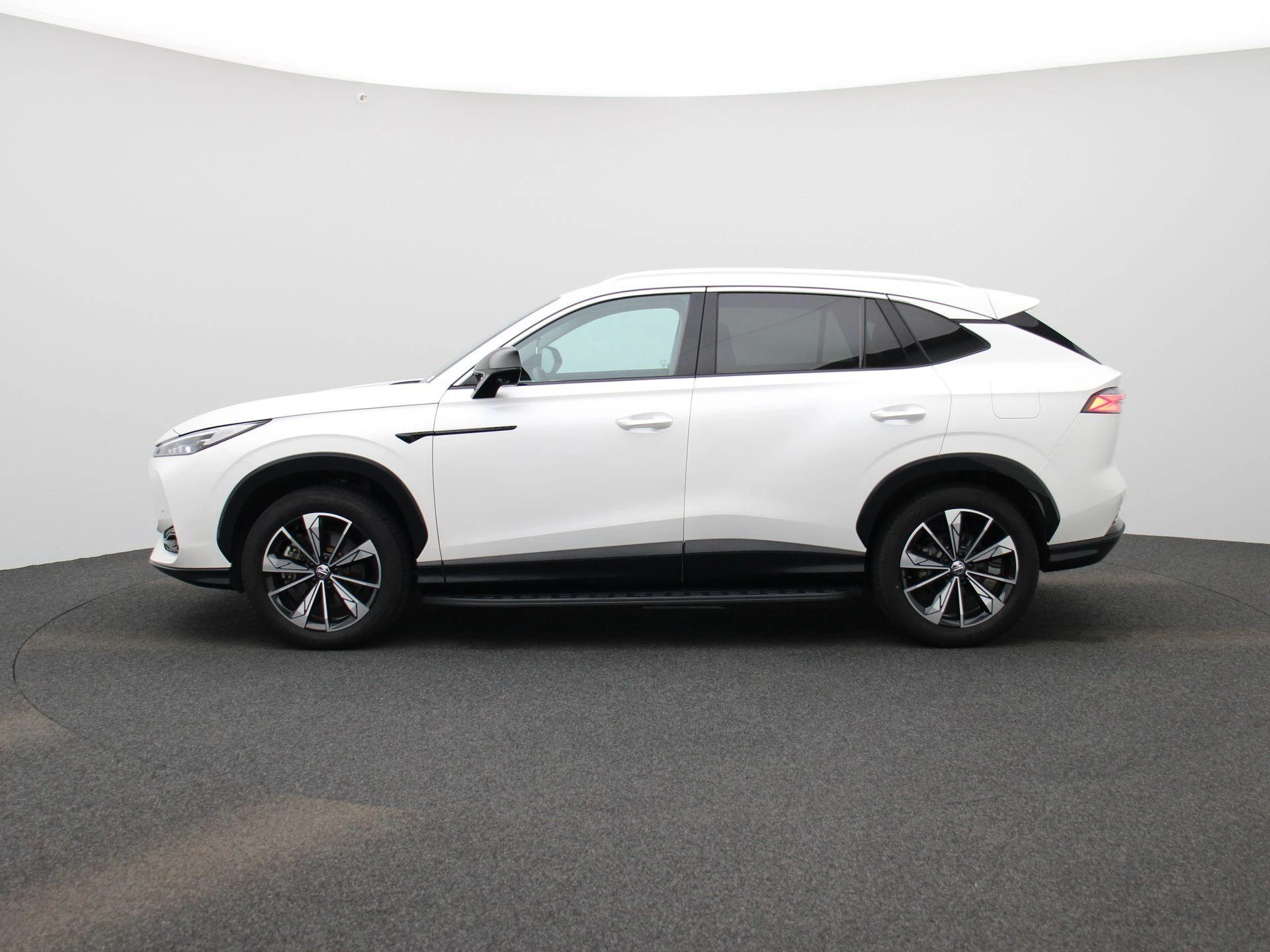 MG-HS-image-3