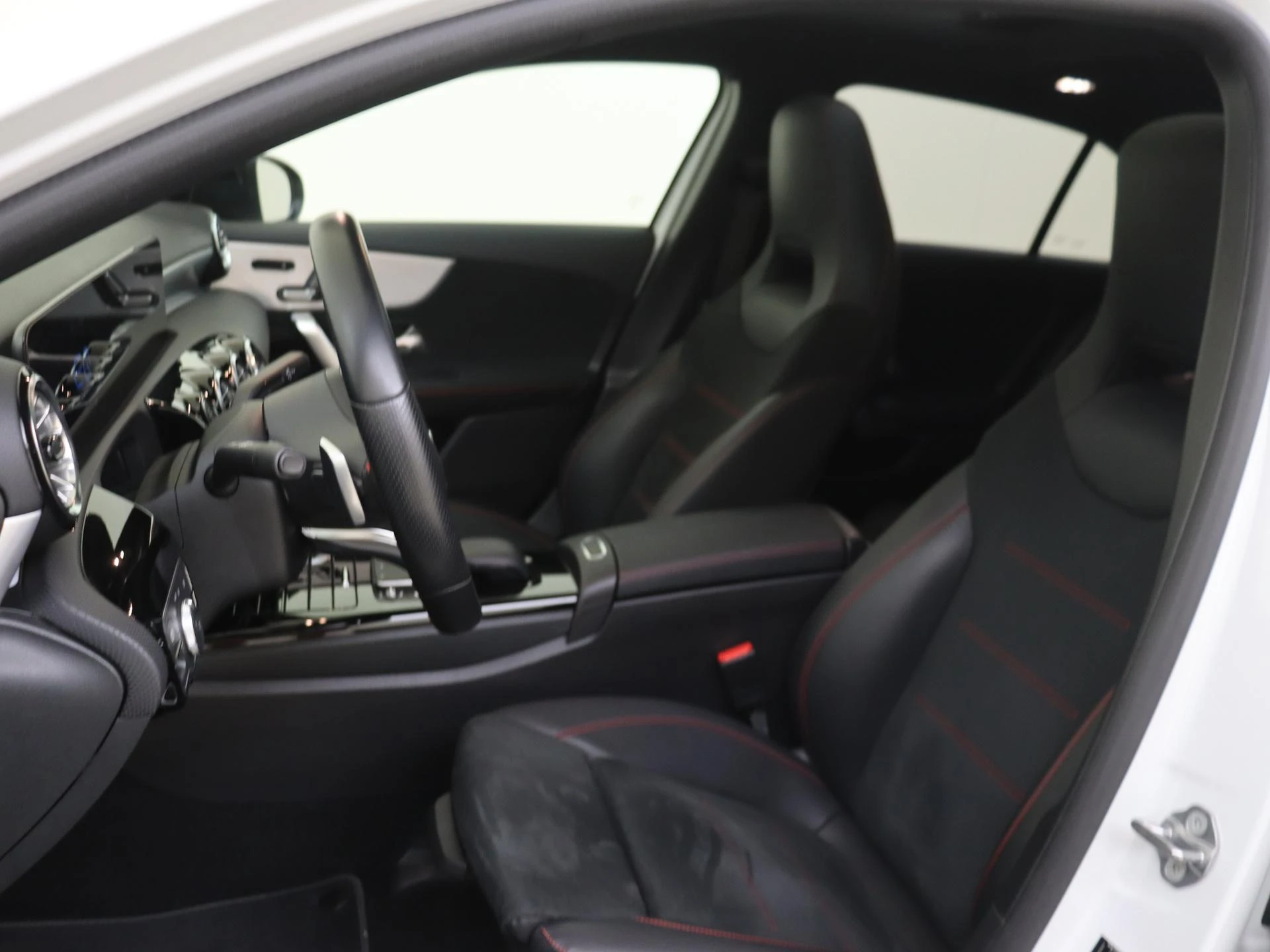 Mercedes-Benz A-Klasse 250 e Business Solution AMG Limited