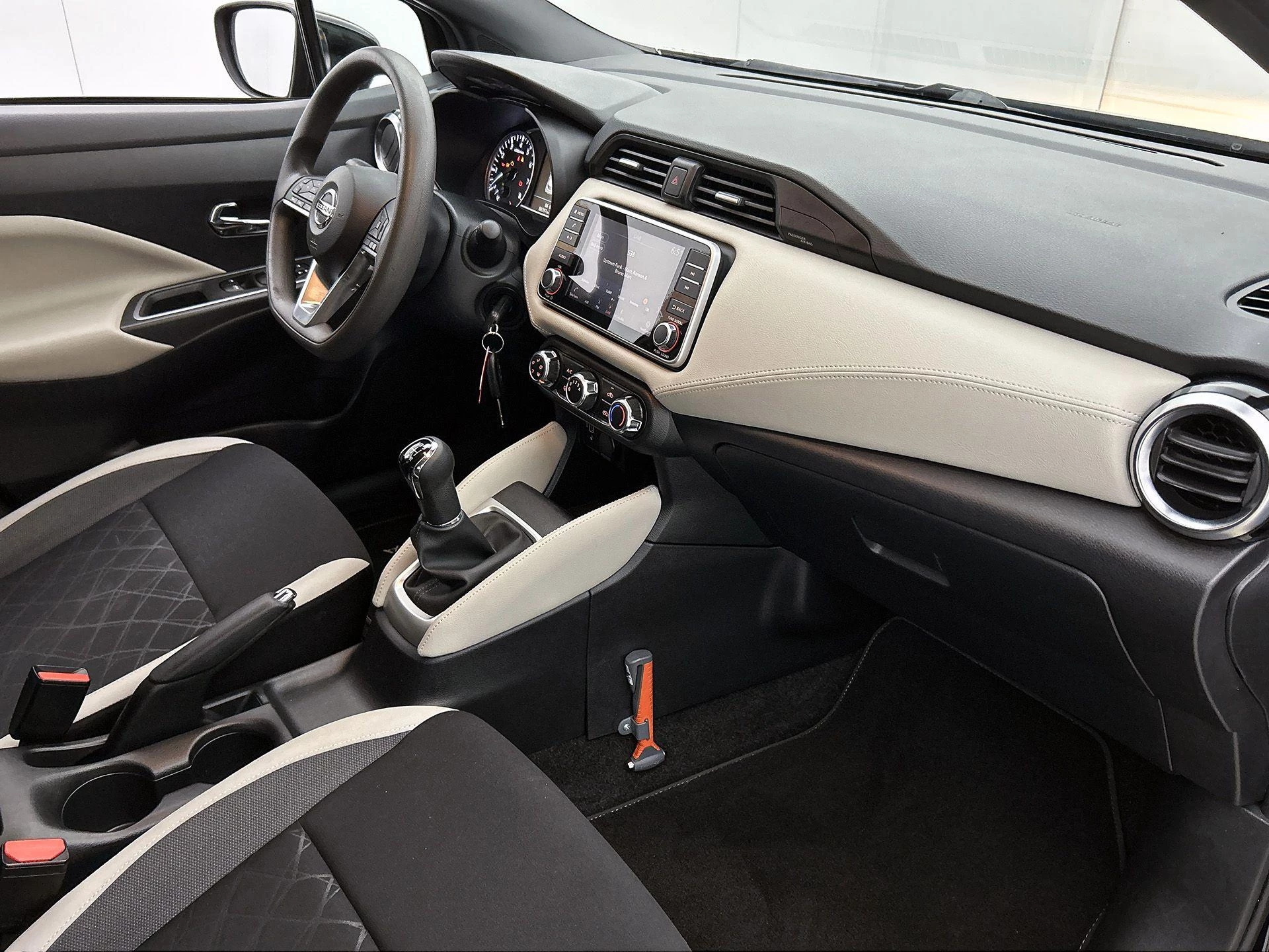 Nissan Micra 1.0 IG-T N-Connecta