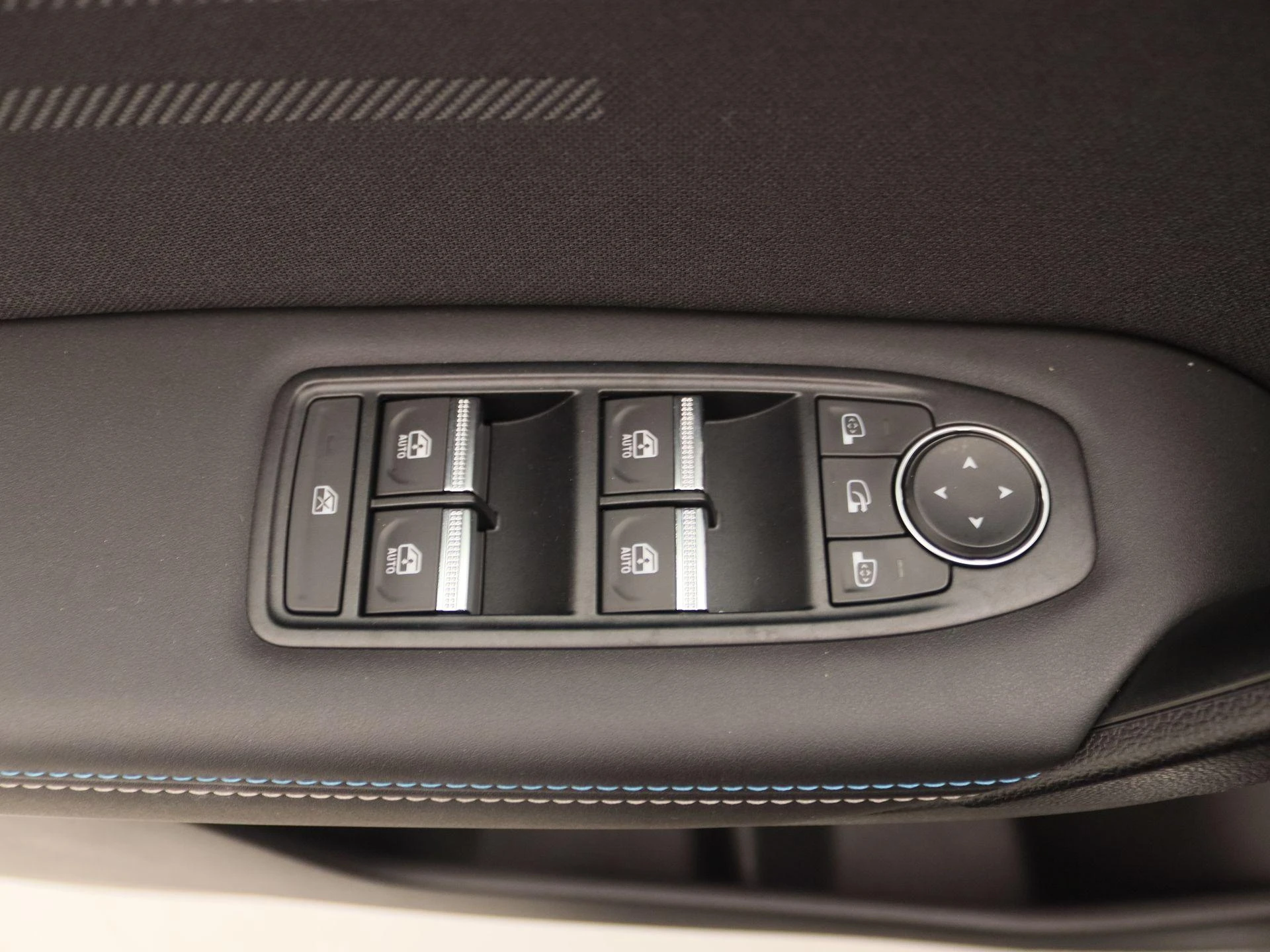 Renault-Captur-image-20