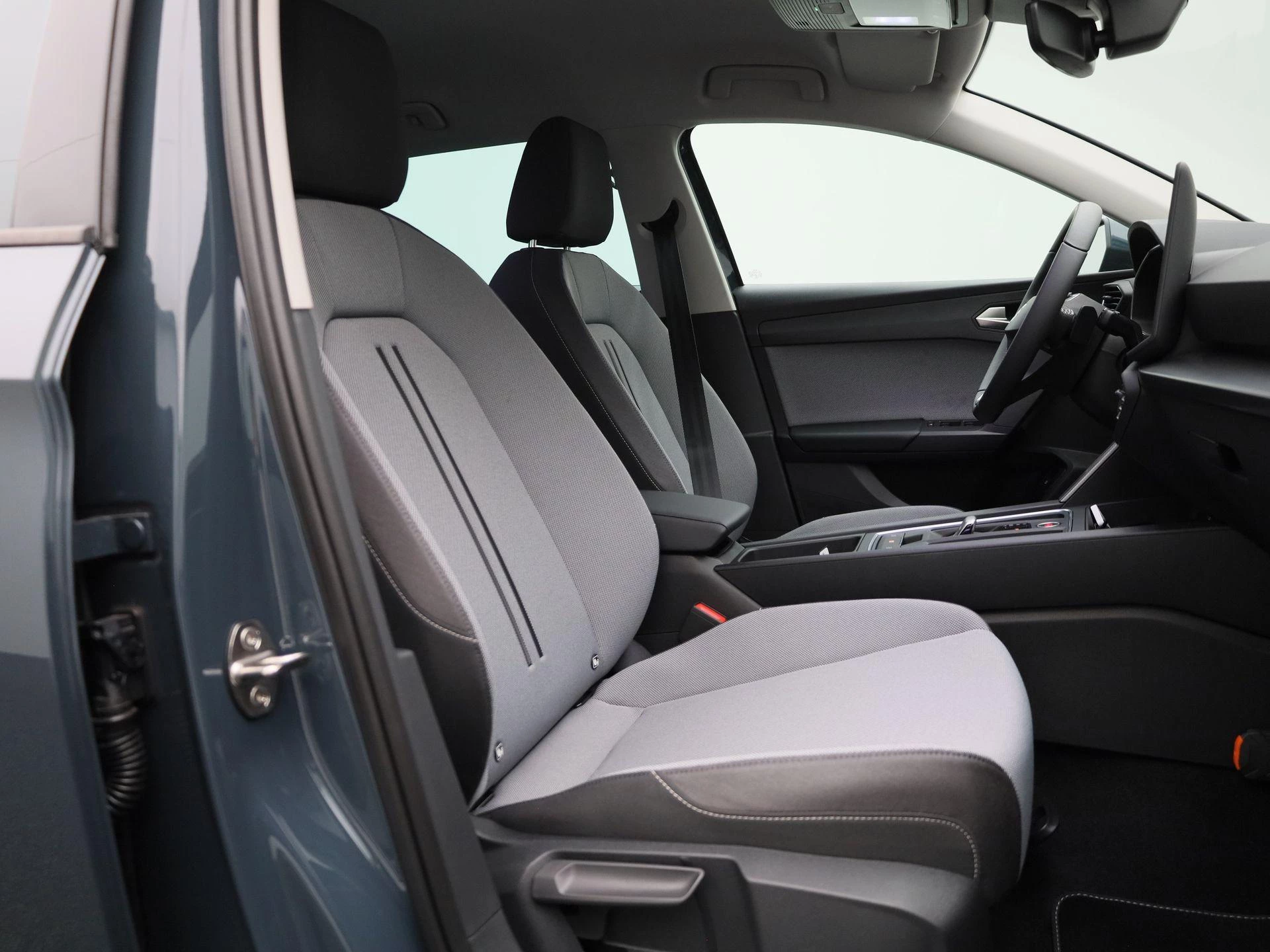 SEAT Leon Sportstourer 1.5 TSI e-Hybrid Style Business Intense