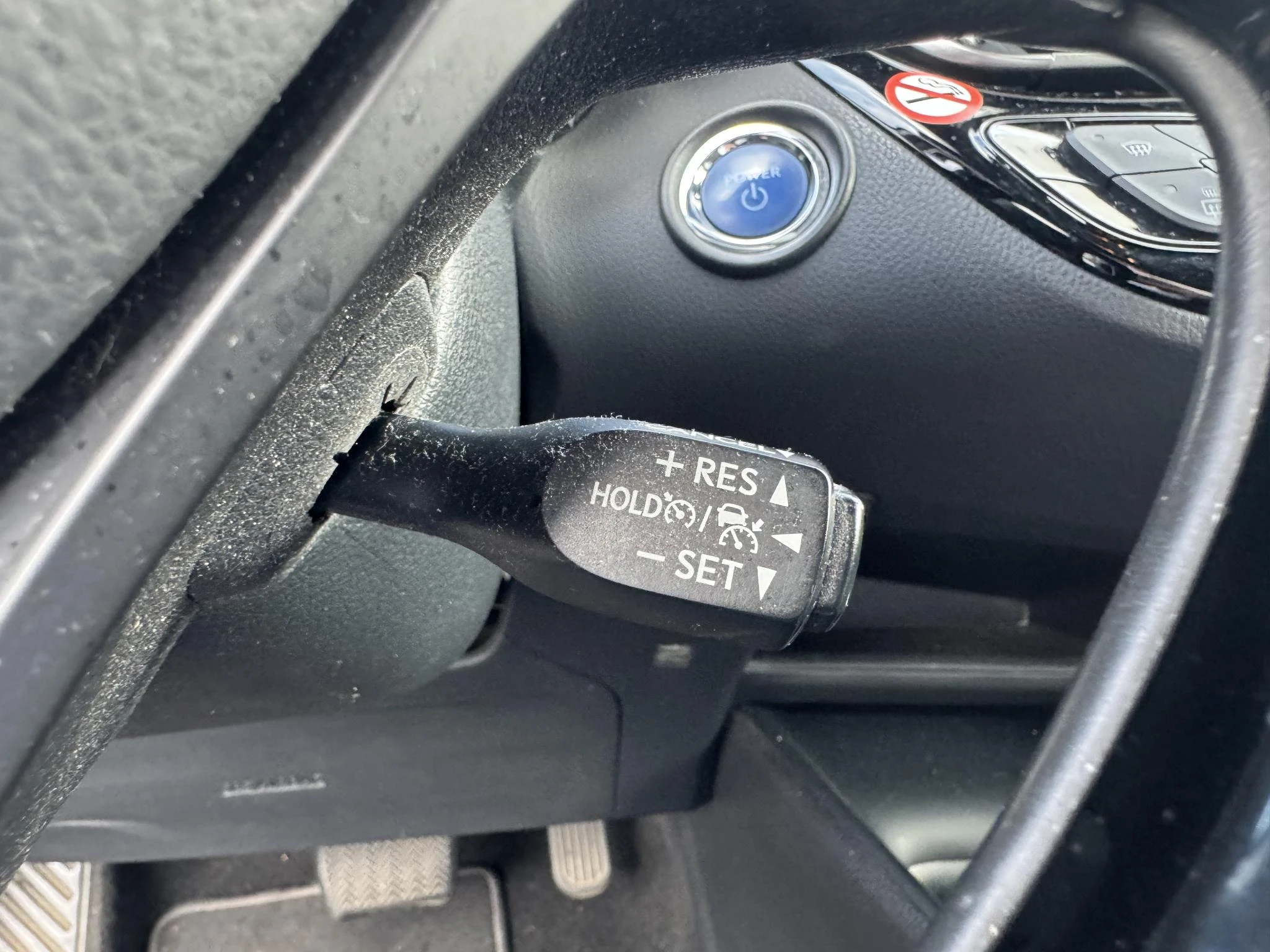 Toyota-C-HR-image-15