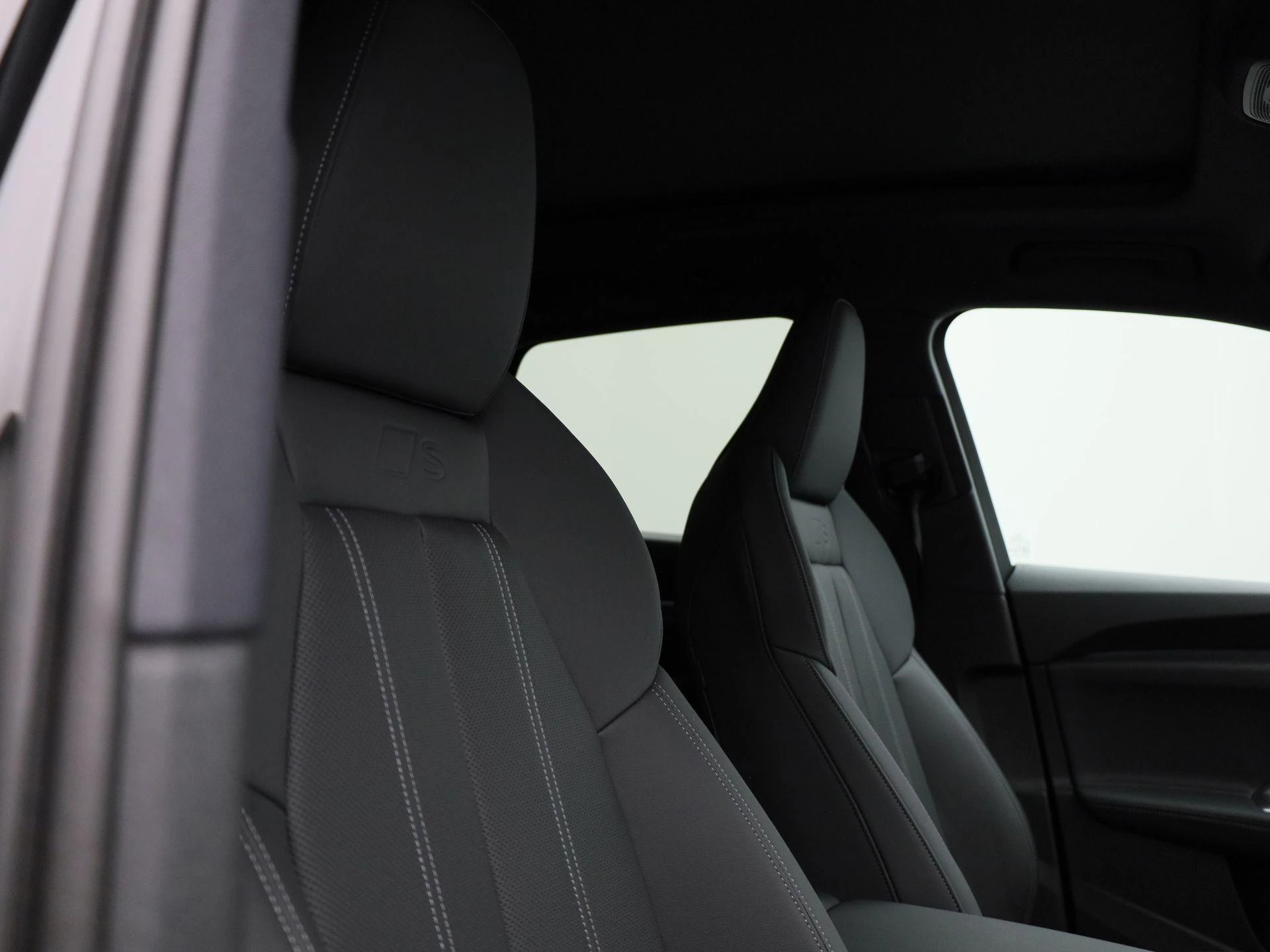 Audi Q5 2.0 TFSI e-hybrid quattro S edition Competition